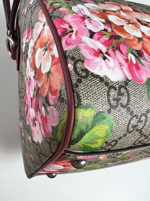 新品　1PIU1UGUALE3 AURORA BOSTON BAG 新品 1PIU1UGUALE3 AURORA BOSTON BAG 新品 1PIU1UGUALE3 AURORA