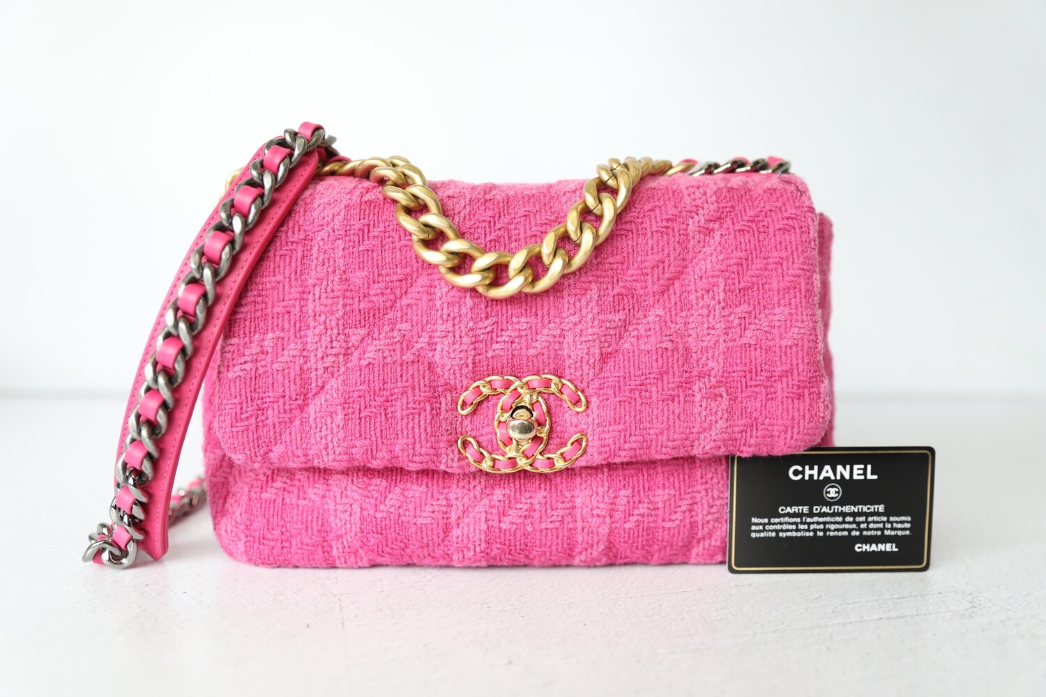 Chanel 19 Small, Pink Tweed, Preowned in Box WA001 - Julia Rose Boston