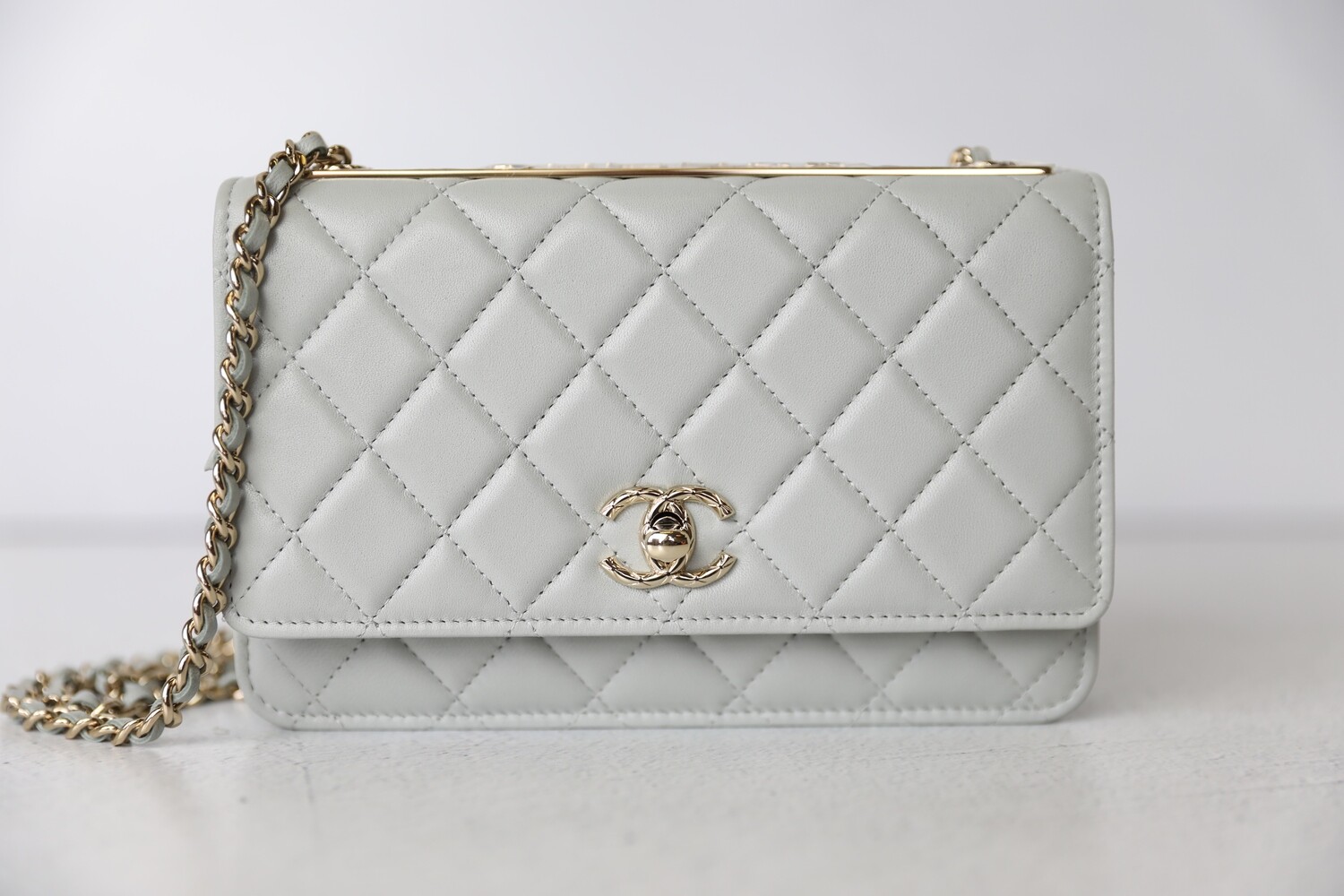 Chanel Trendy Wallet On Chain, Grey Lambskin Leather With Gold Hardware,  New In Box Wa001 - Julia Rose Boston | Shop