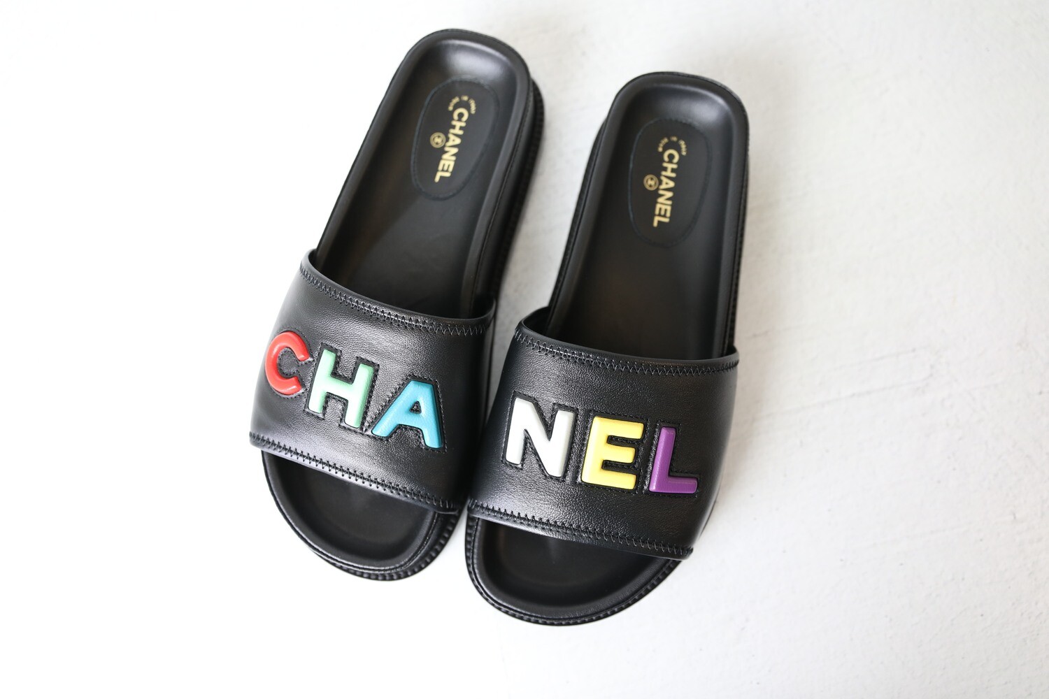 Chanel on sale pool slides