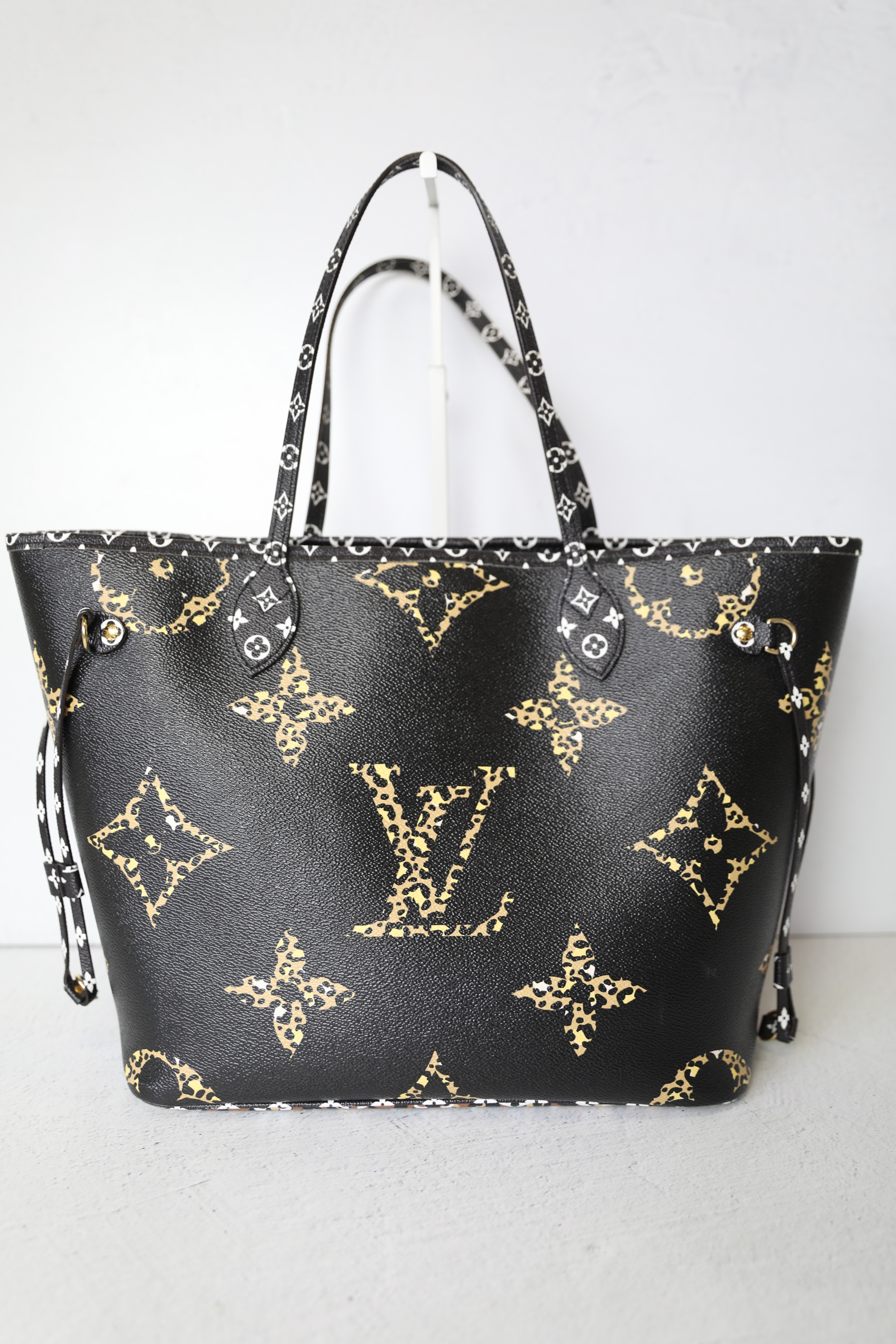 Louis Vuitton Neverfull Monogram Giant Jungle MM Black/Caramel in Coated  Canvas with Gold-tone - US