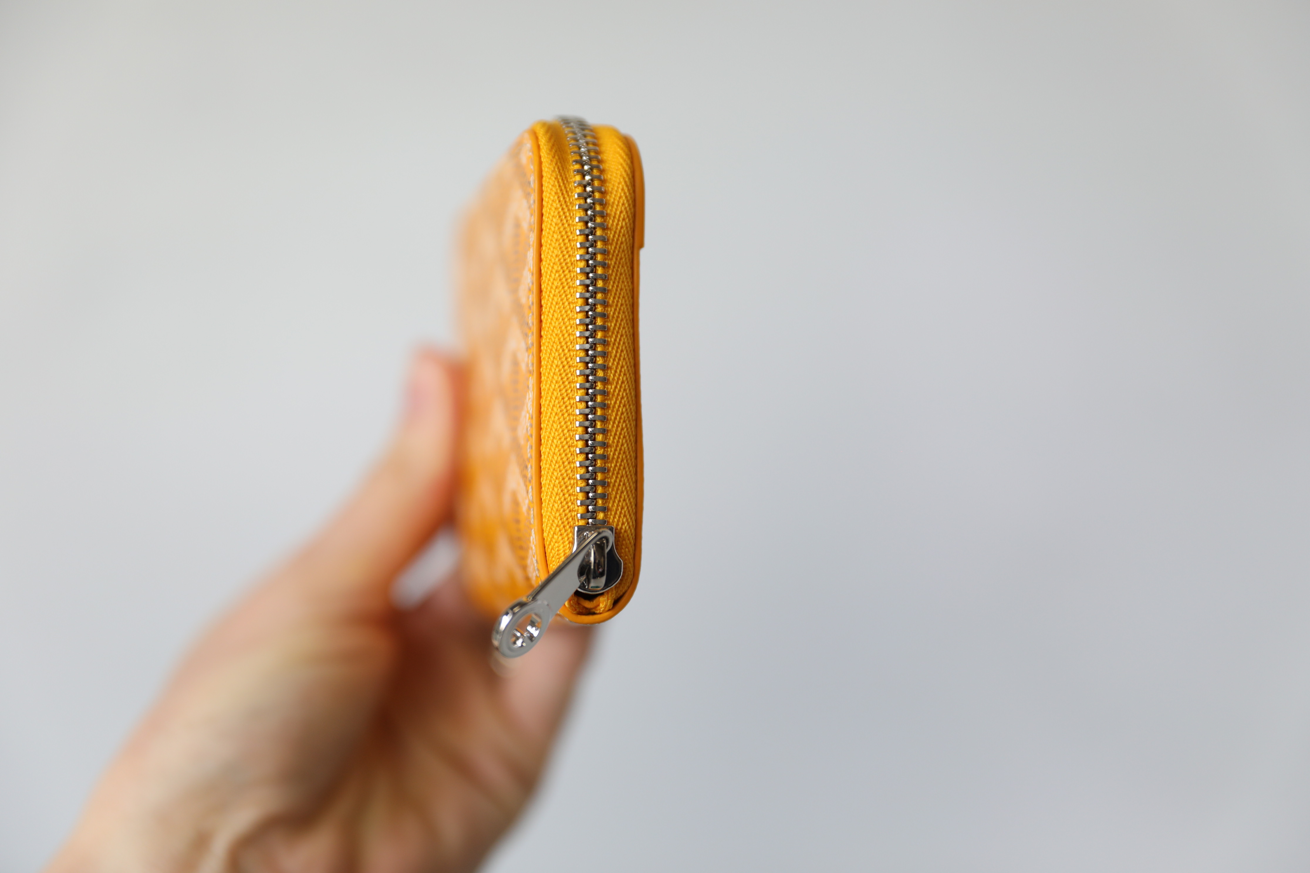NEW Goyard Matignon Mini Zip Around Compact Wallet Black / Natural
