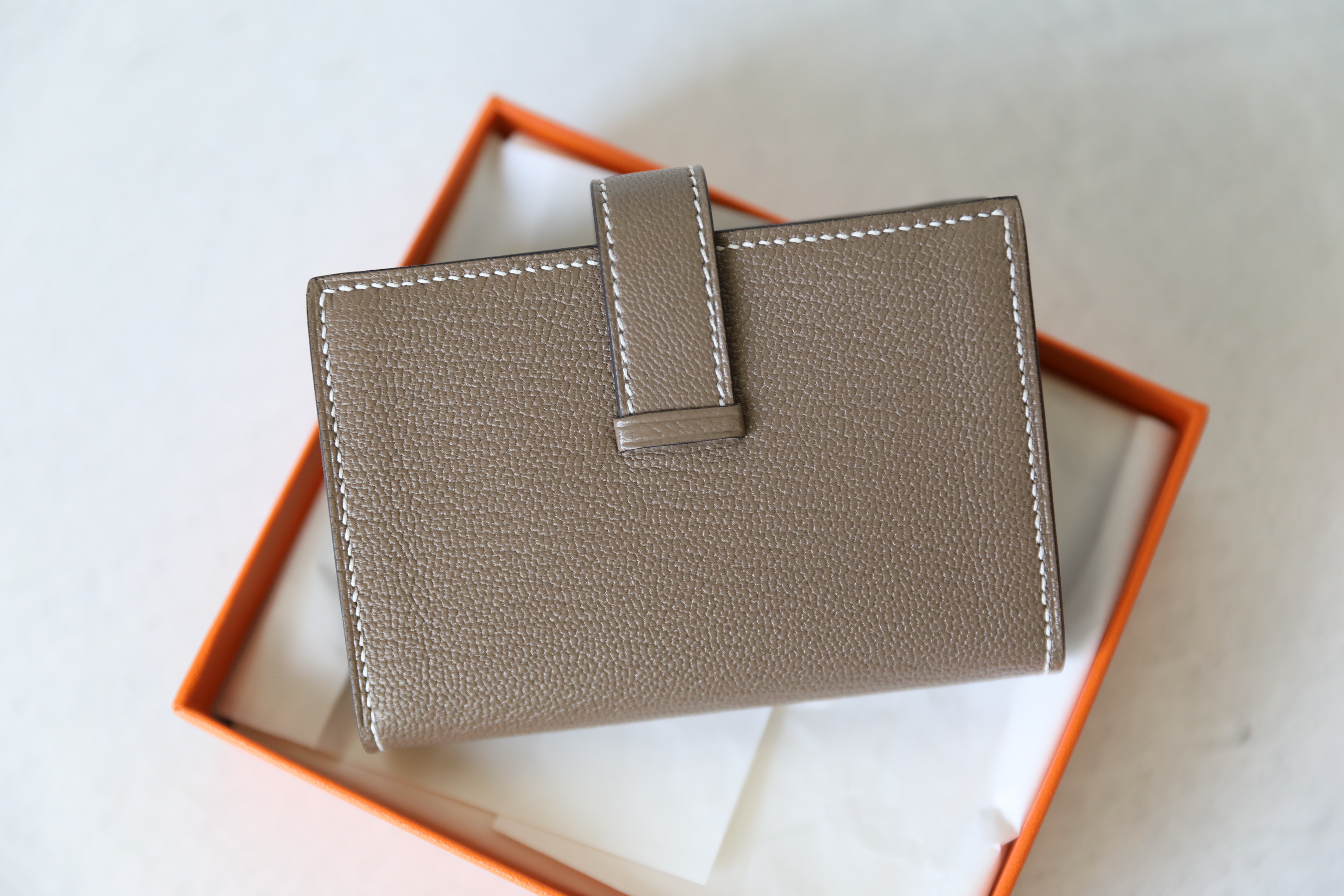 Hermes Bearn Card Holder Wallet Black Chevre Palladium Hardware – Madison  Avenue Couture