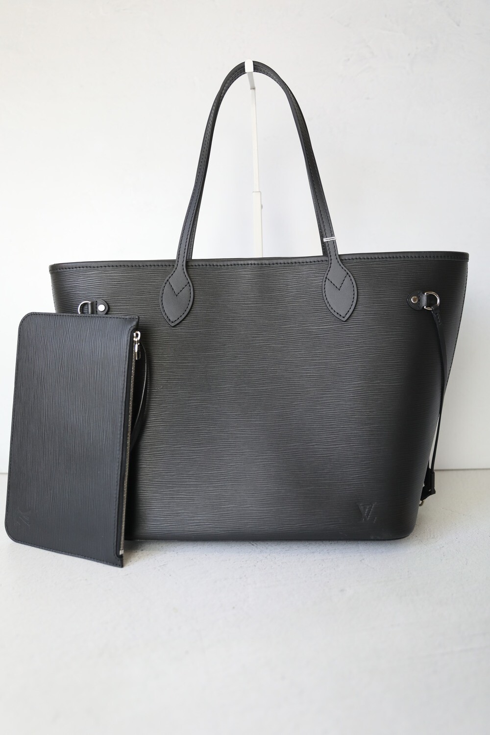 Louis Vuitton Neverfull MM Set, Black Epi Leather, Preowned in Box WA001 -  Julia Rose Boston