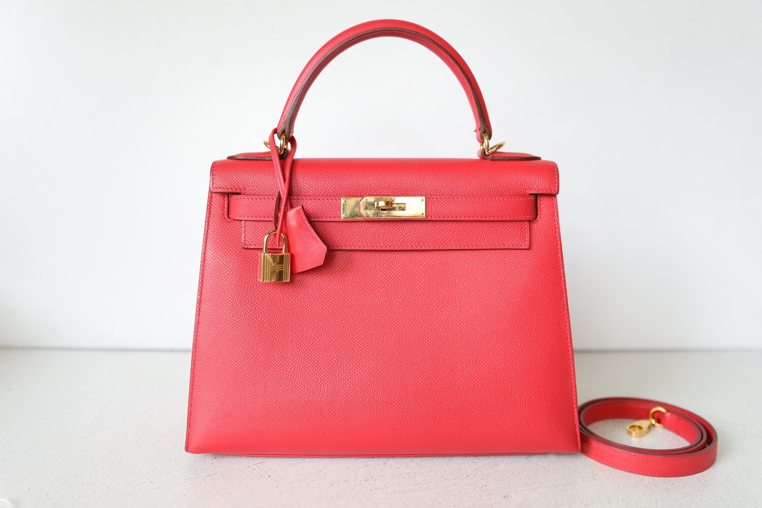 Hermes Kelly 28 Sellier, Rouge Casaque Red Epsom Leather with Gold  Hardware, 2011 O Square Stamp, Preowned in Dustbag CMA001 - Julia Rose  Boston