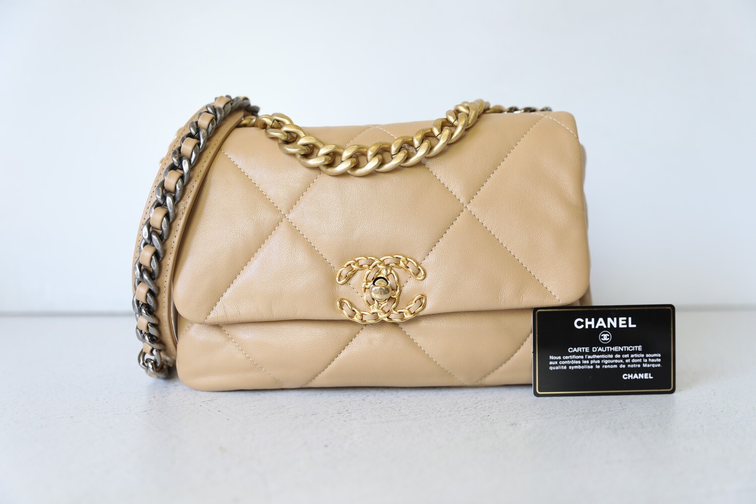 Chanel 19 Small, Dark Beige, Preowned in Dustbag WA001