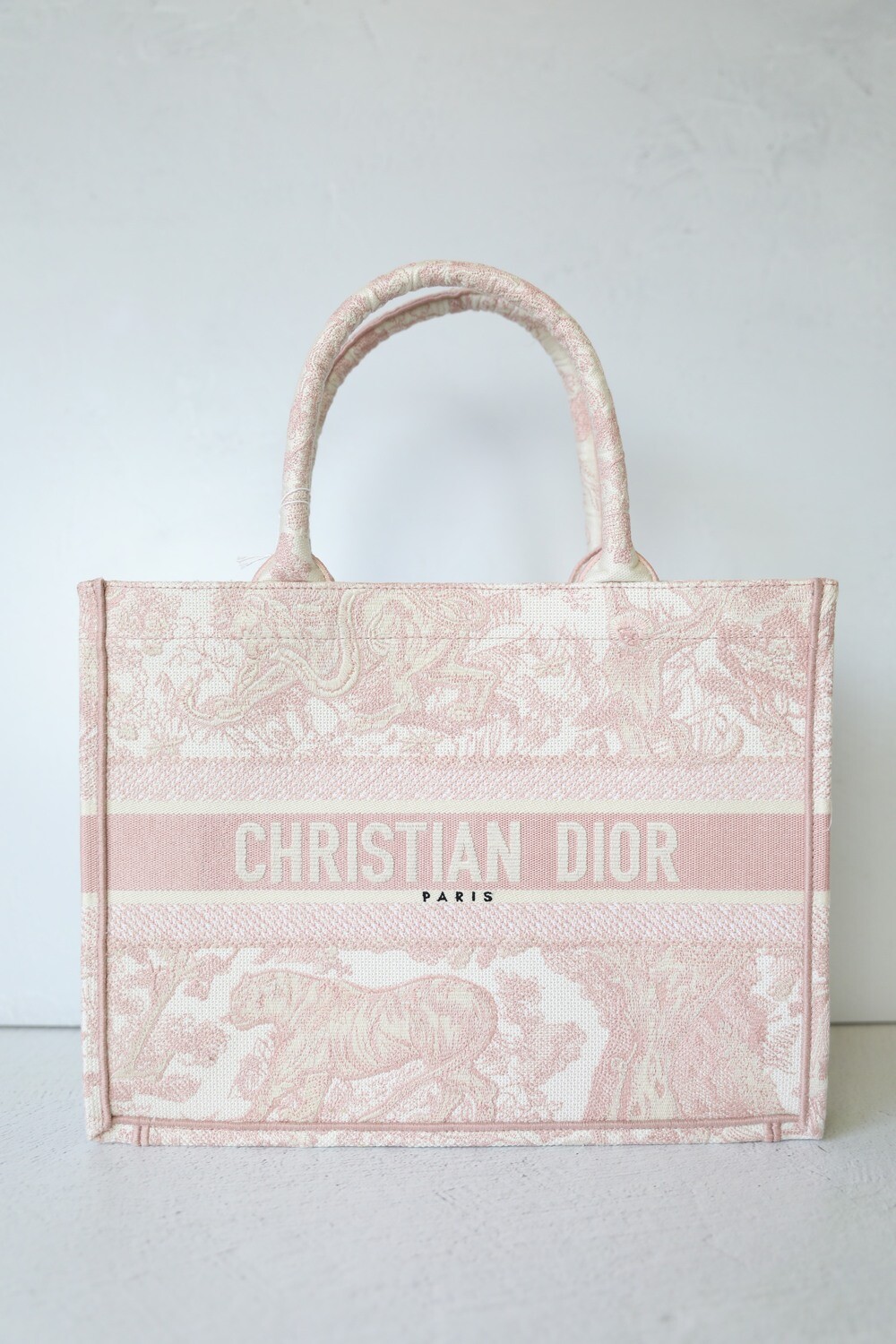 Christian Dior Book Tote Medium, Pink Toile De Jouy, Preowned in Dustbag WA001
