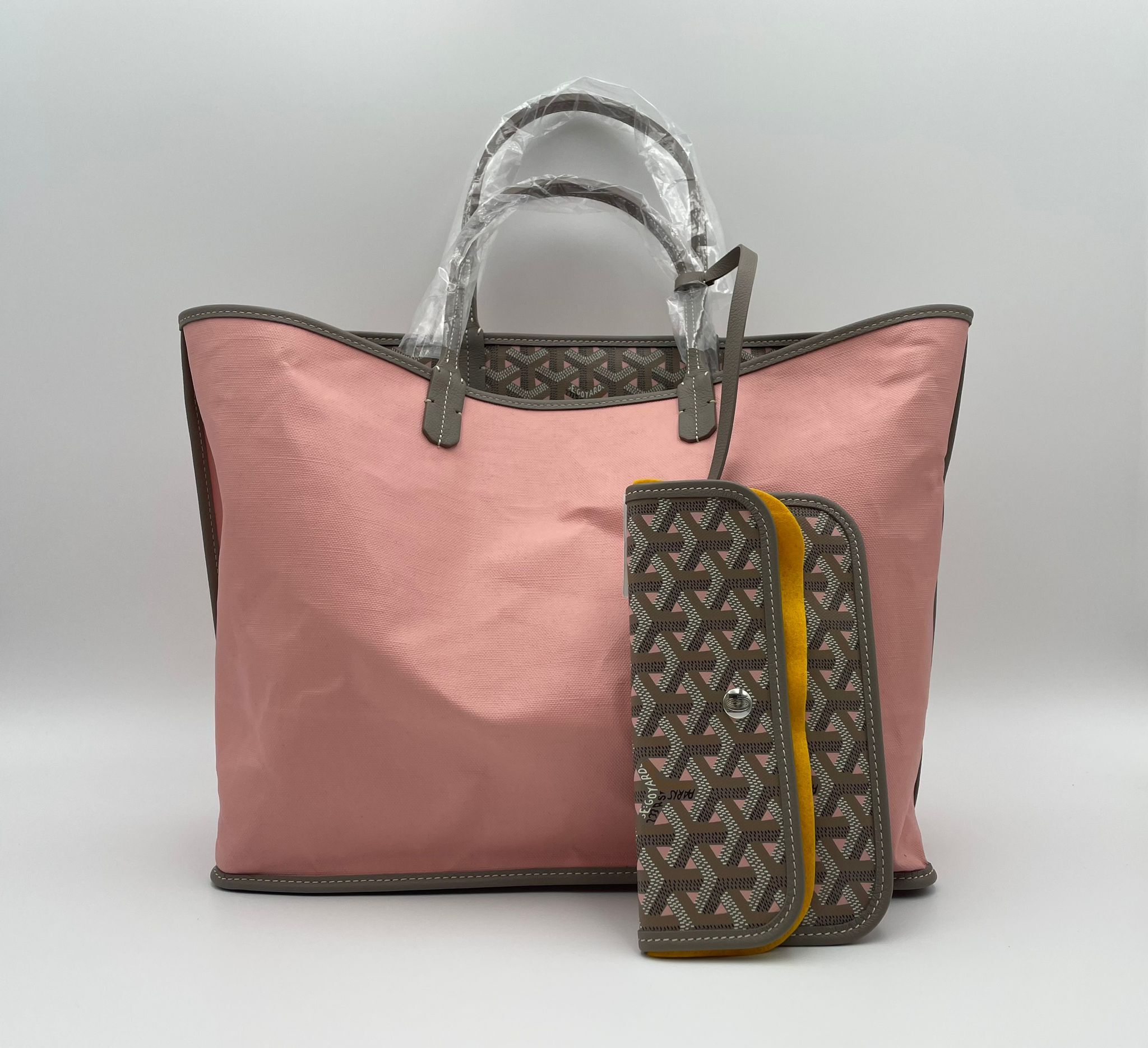 Unused 2023 Goyard Saint-Louis Clairvois PM Tote Bag Greige Rose Pink Color