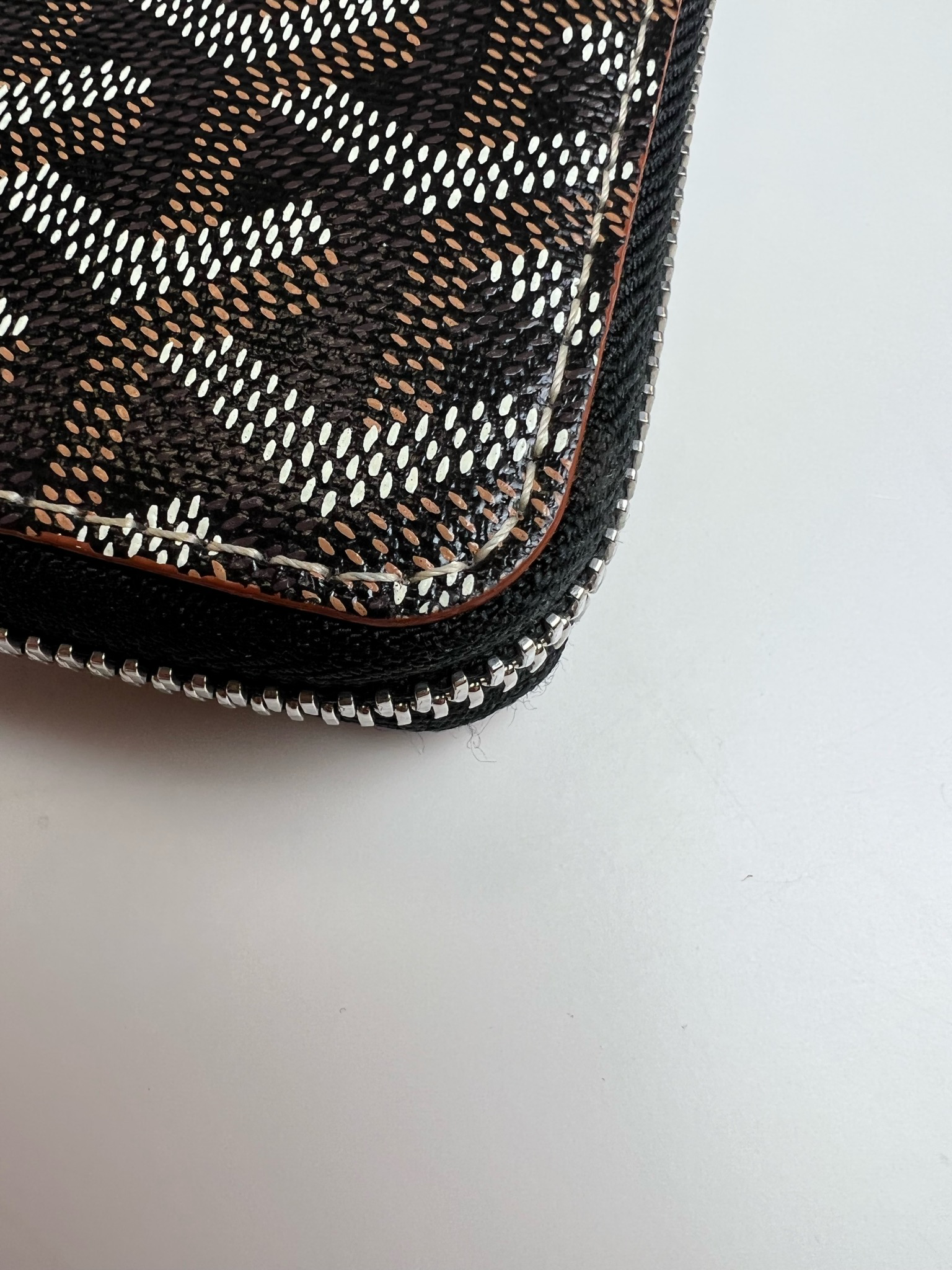 Goyard Matignon Mini Wallet In Goyardine Canvas And Vauzelles Calfskin Black