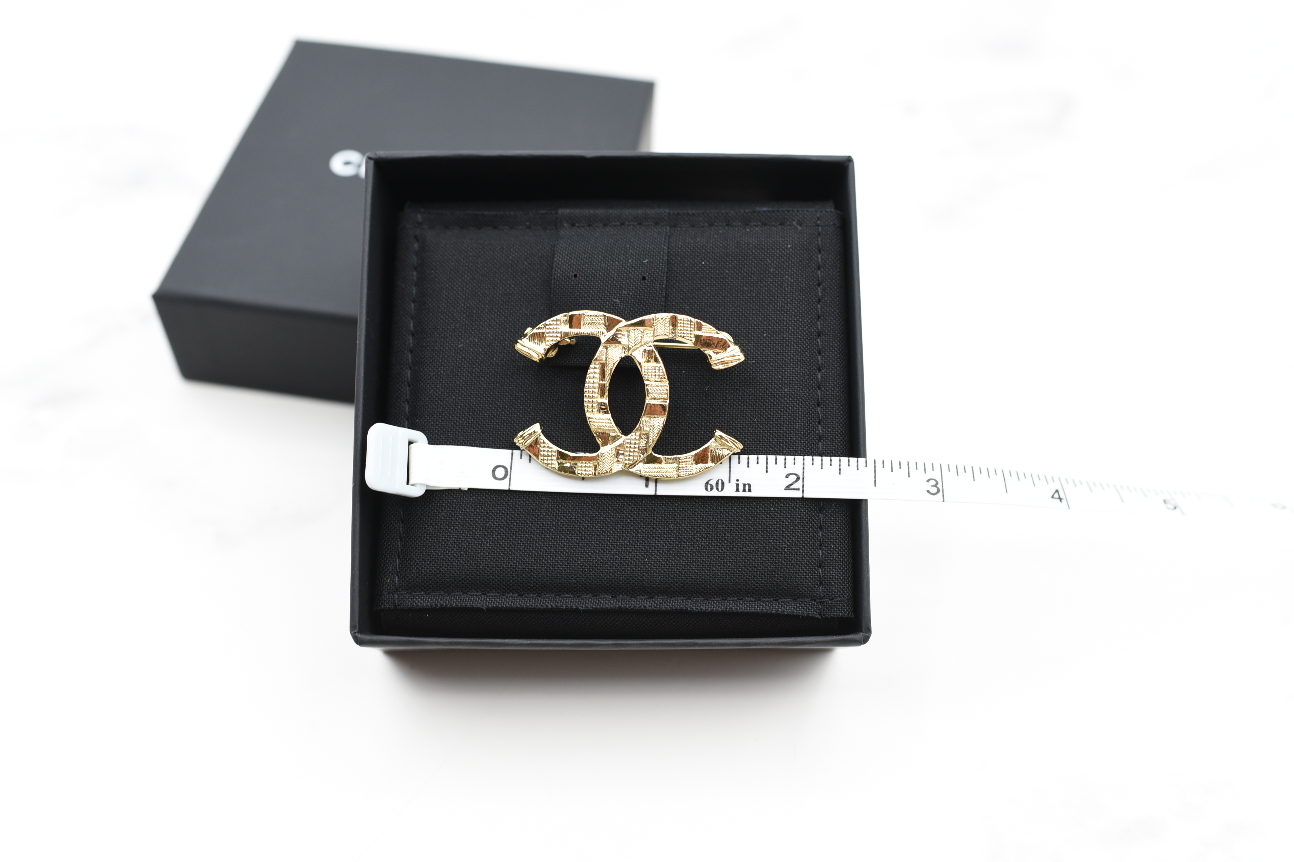 Chanel CC Brooch in Gold with Rhinestones, New in Box GA001
