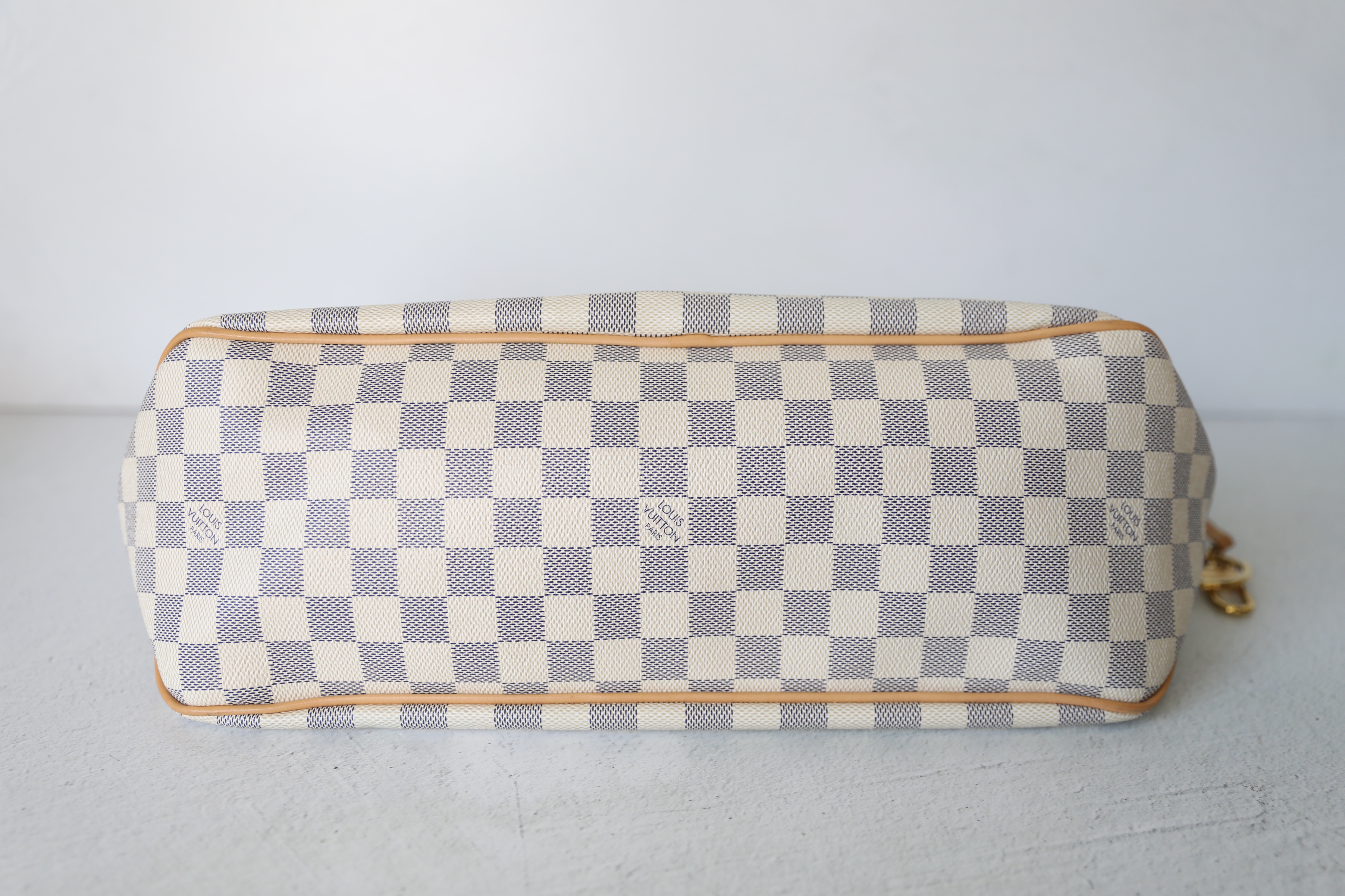 Garage Luxe - Louis Vuitton Delightful Damier Azur Bag with Long Strap Good  Condition *HOT OFFER*:400$ + VAT(44$) #louisvuitton #fashion