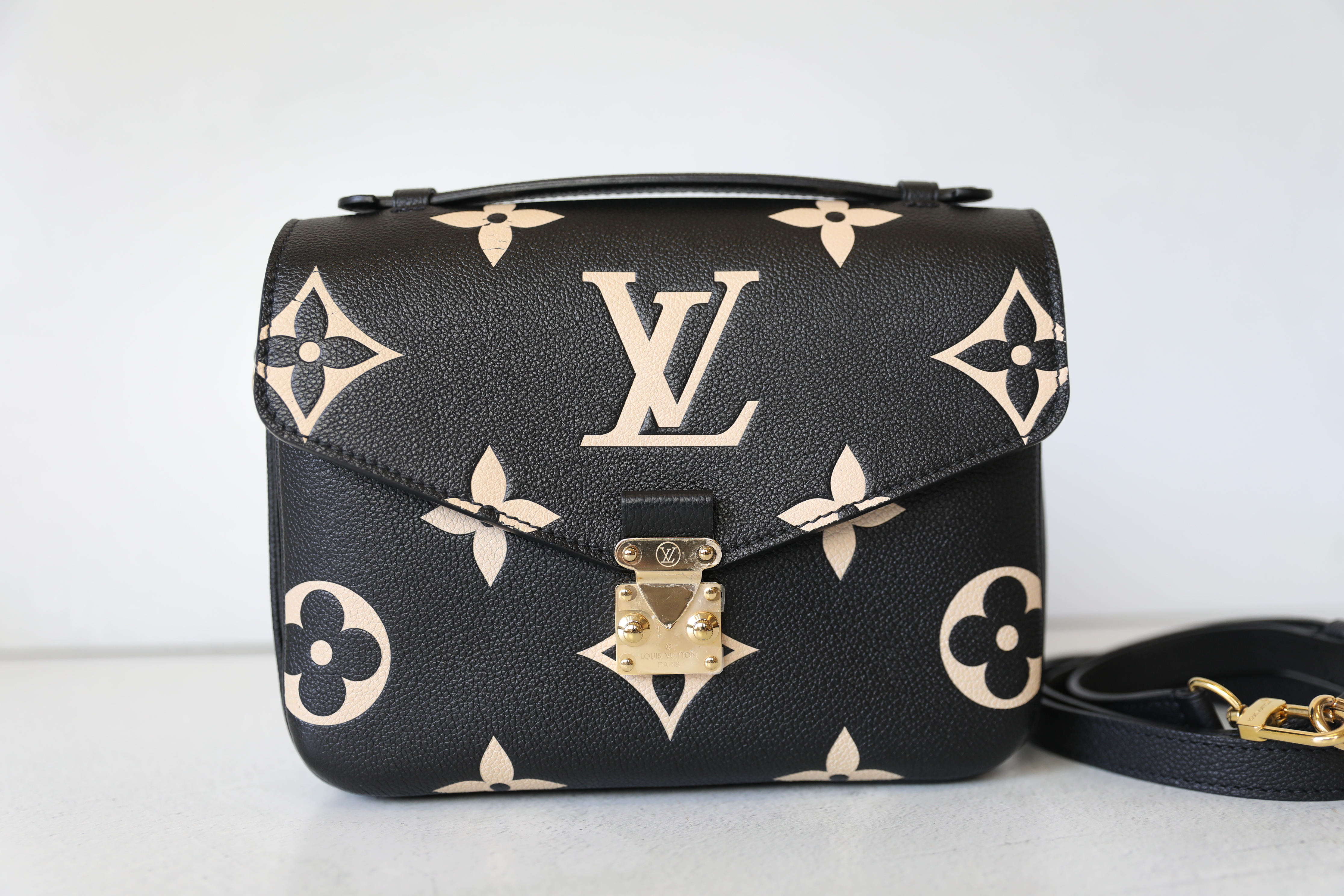 Louis Vuitton Braided Pochette Metis, Beige Empreinte Leather, Preowned No  Dustbag WA001 - Julia Rose Boston