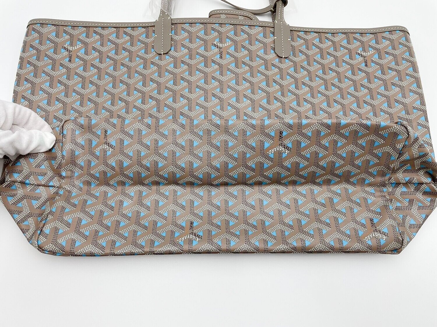 Goyard Saint Louis Claire Voie PM, Blue Greige, New in Dustbag GA001P