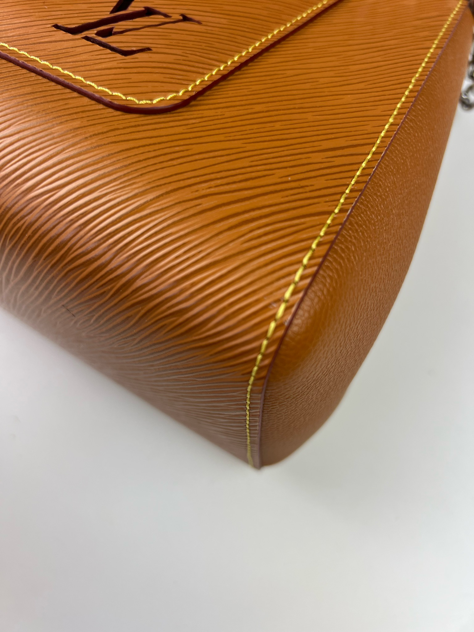 Louis Vuitton Marelle Brown Canvas Shoulder Bag (Pre-Owned) – Bluefly