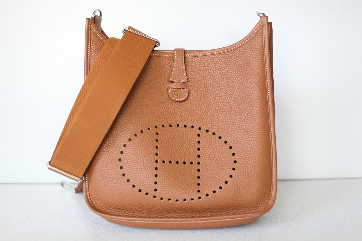 Hermes Evelyne Crossbody PM, Gold With Palladium Hardware, 2015 T Stamp, Preowned In Box WA001