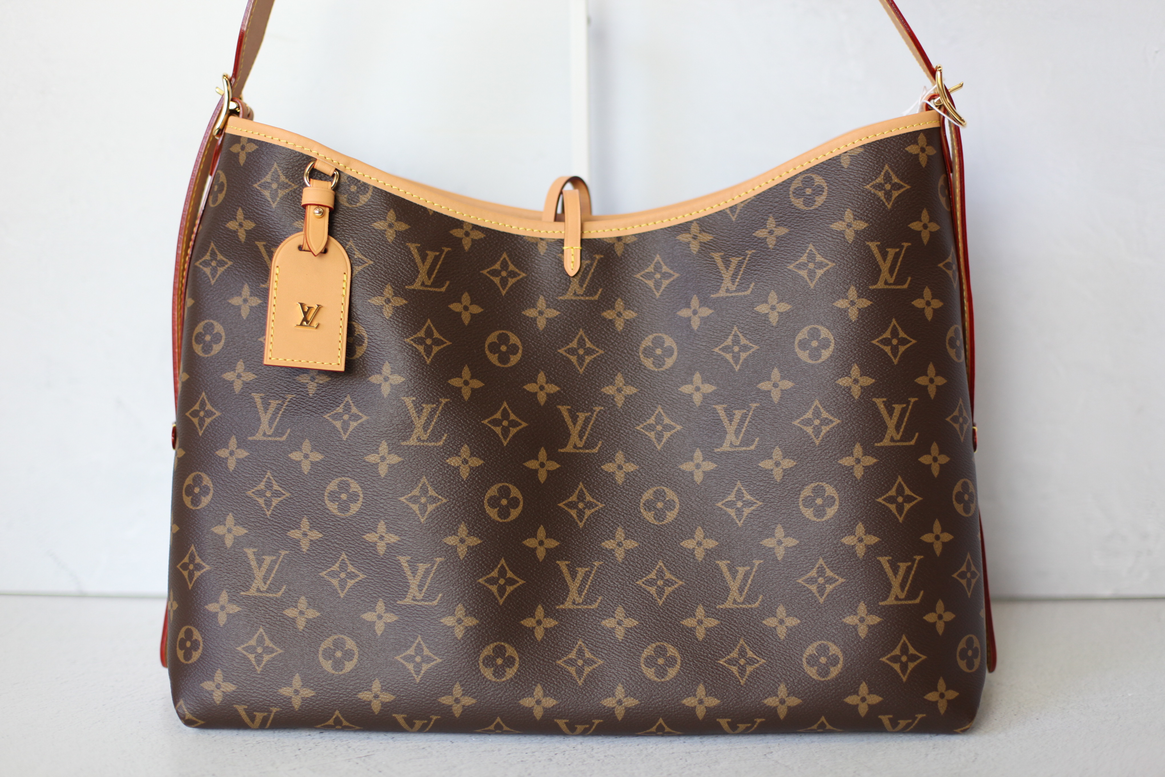 Louis Vuitton Carryall MM bag –