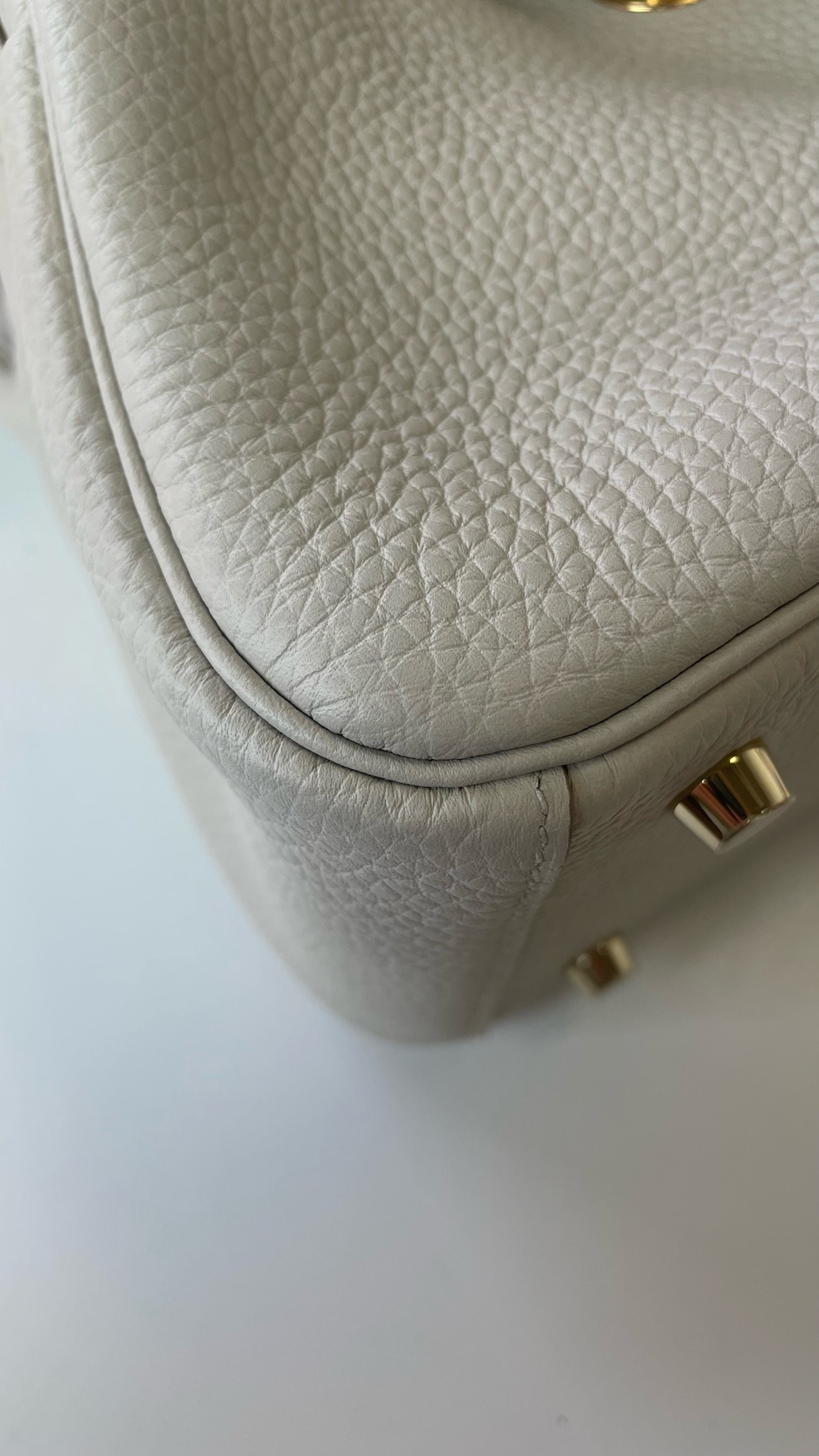 Hermès Lindy Handbag - Buy or Sell your Designer Handbags
