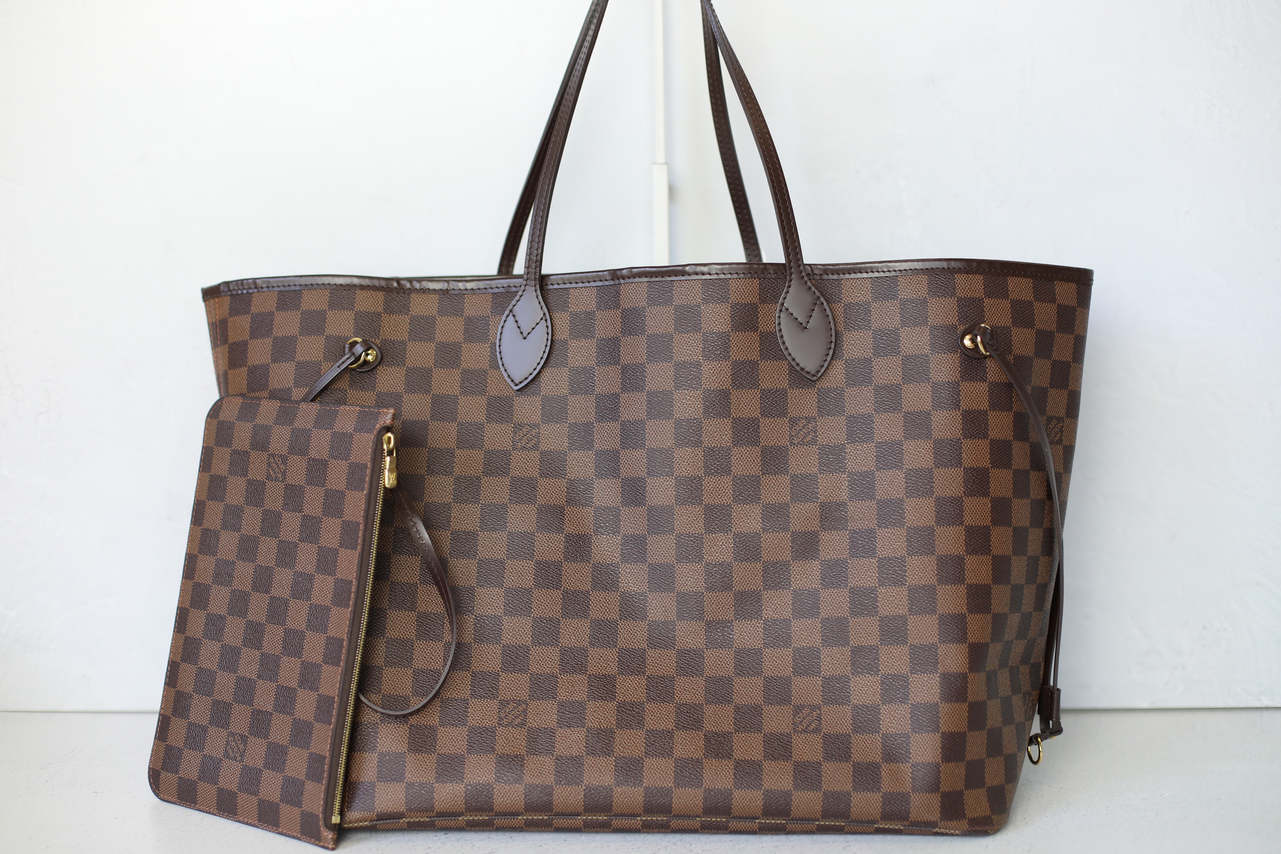 Louis Vuitton Neverfull MM Azur with Strap, Preowned in Dustbag WA001 -  Julia Rose Boston