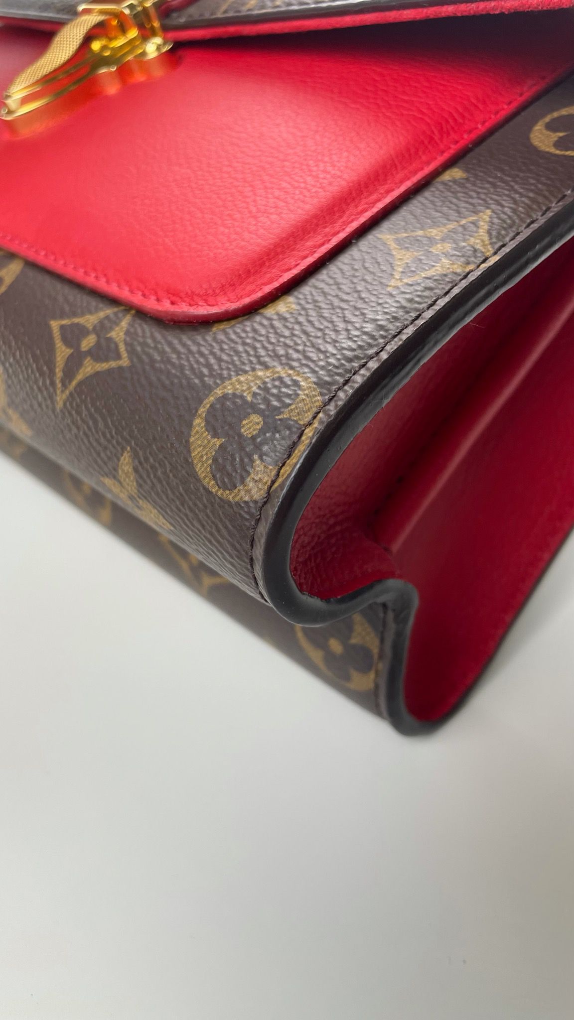 Only 878.00 usd for LOUIS VUITTON Victoire Monogram Canvas Crossbody Bag  Black Online at the Shop