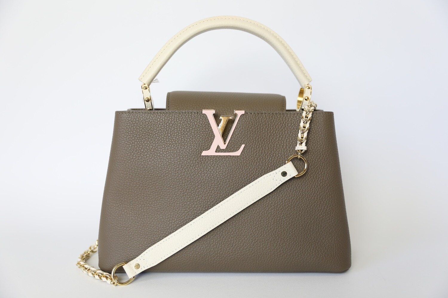 Louis Vuitton Capucines MM, Taurillon Smokey Brown Leather With
