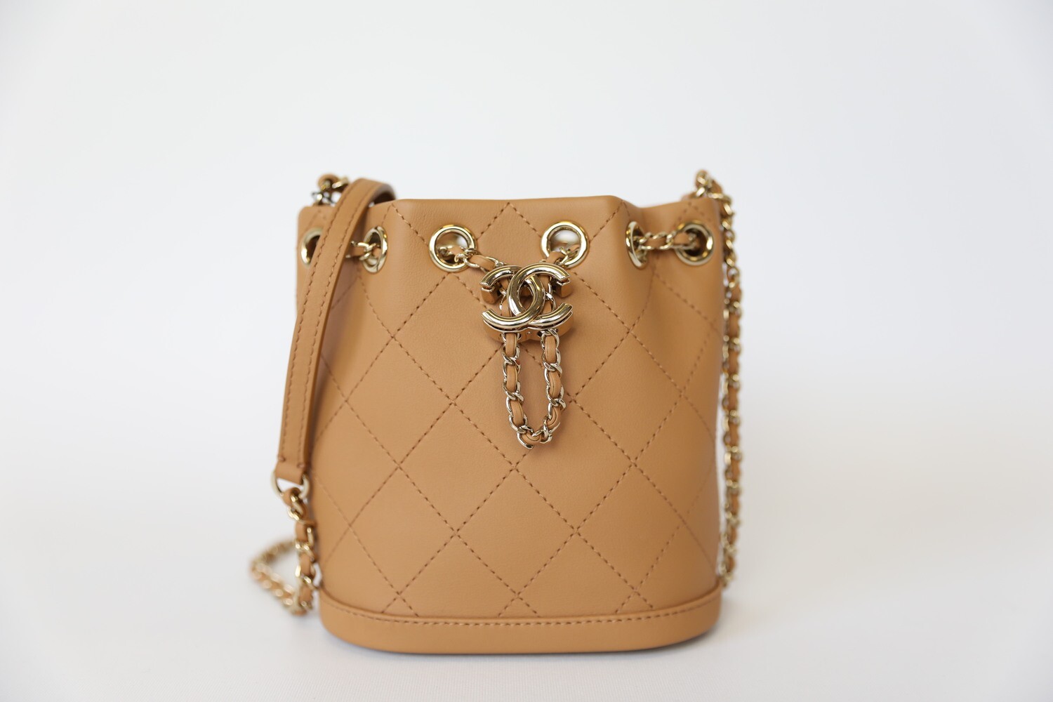 Chanel Drawstring Quilted Bucket Bag, Beige Calfskin With Gold Hardware