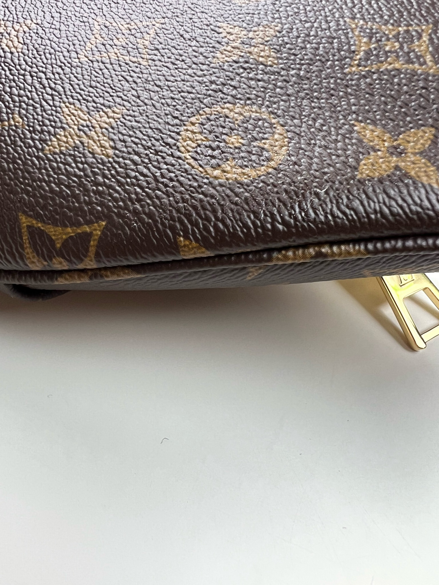 Louis Vuitton Heart bag Limited Edition, Monogram, New with Dustbag - Julia  Rose Boston