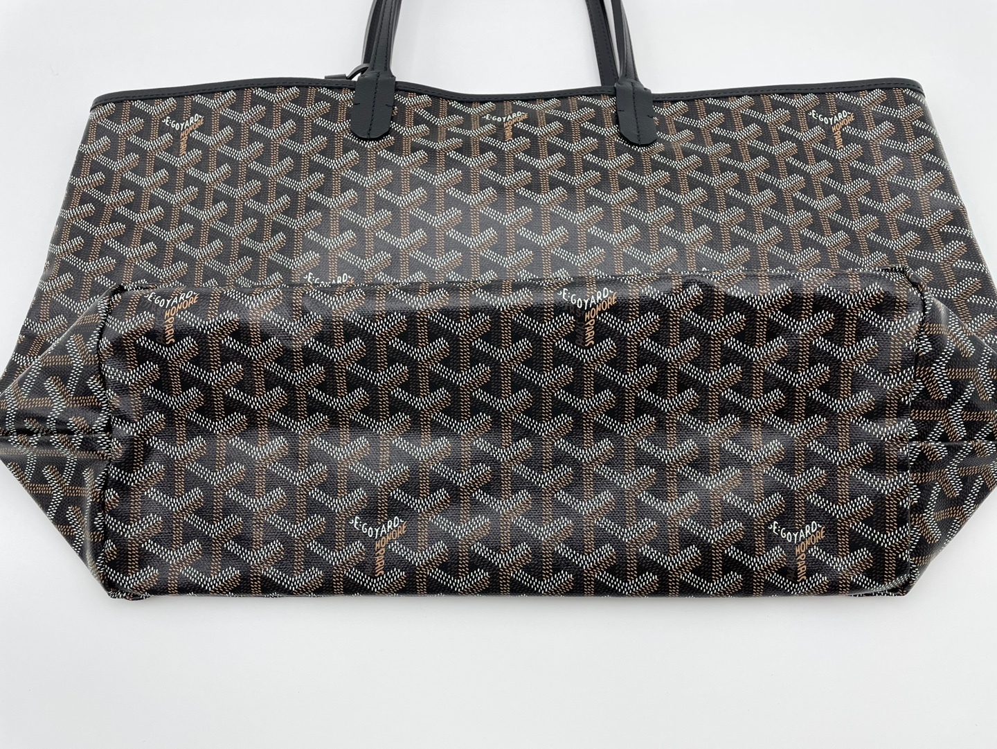 Goyard Saint Louis PM, Black, Preowned in Dustbag GA001P - Julia