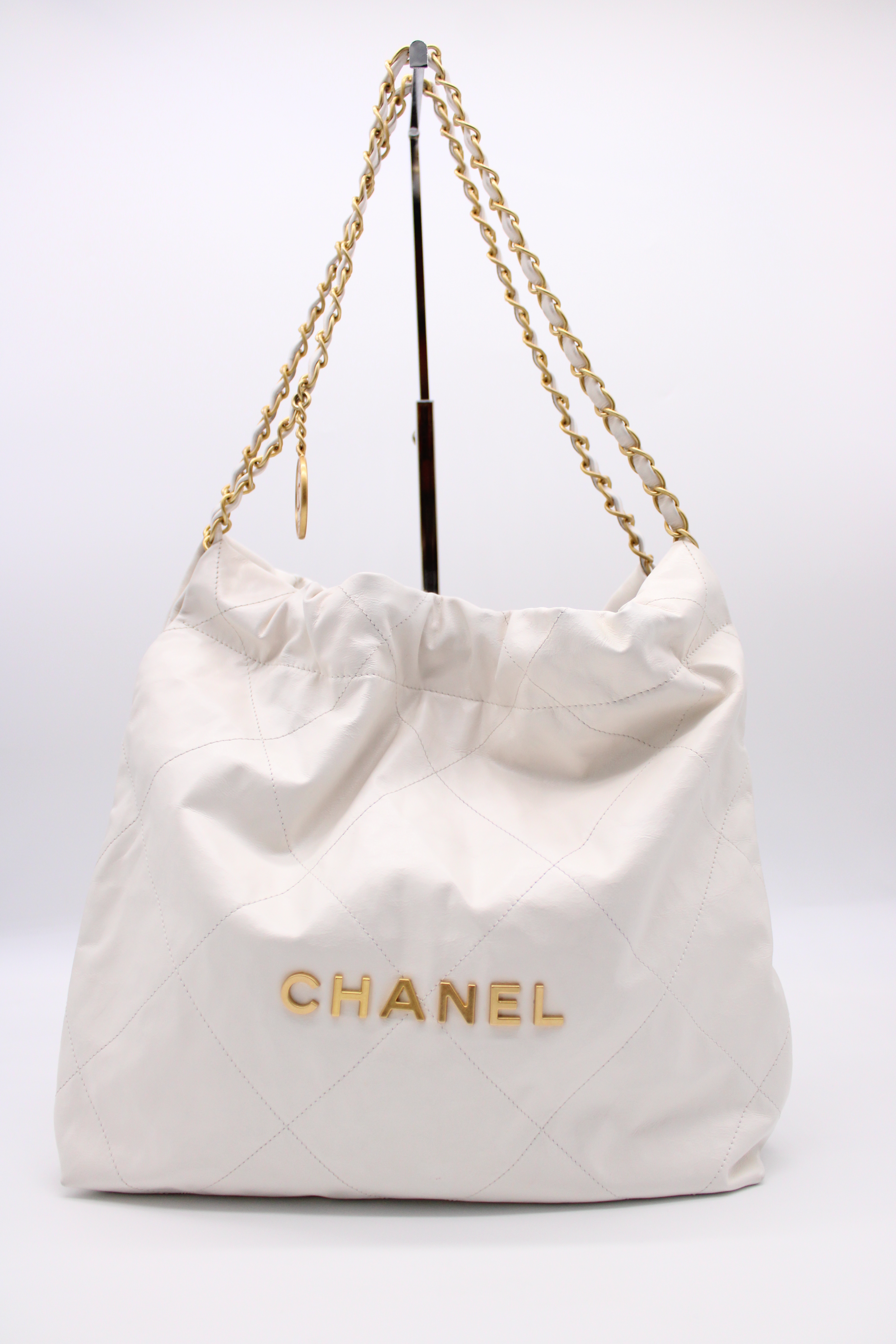 Chanel 22 Small, White Leather, Gold Hardware, Preowned No Dustbag MA001 - Julia  Rose Boston