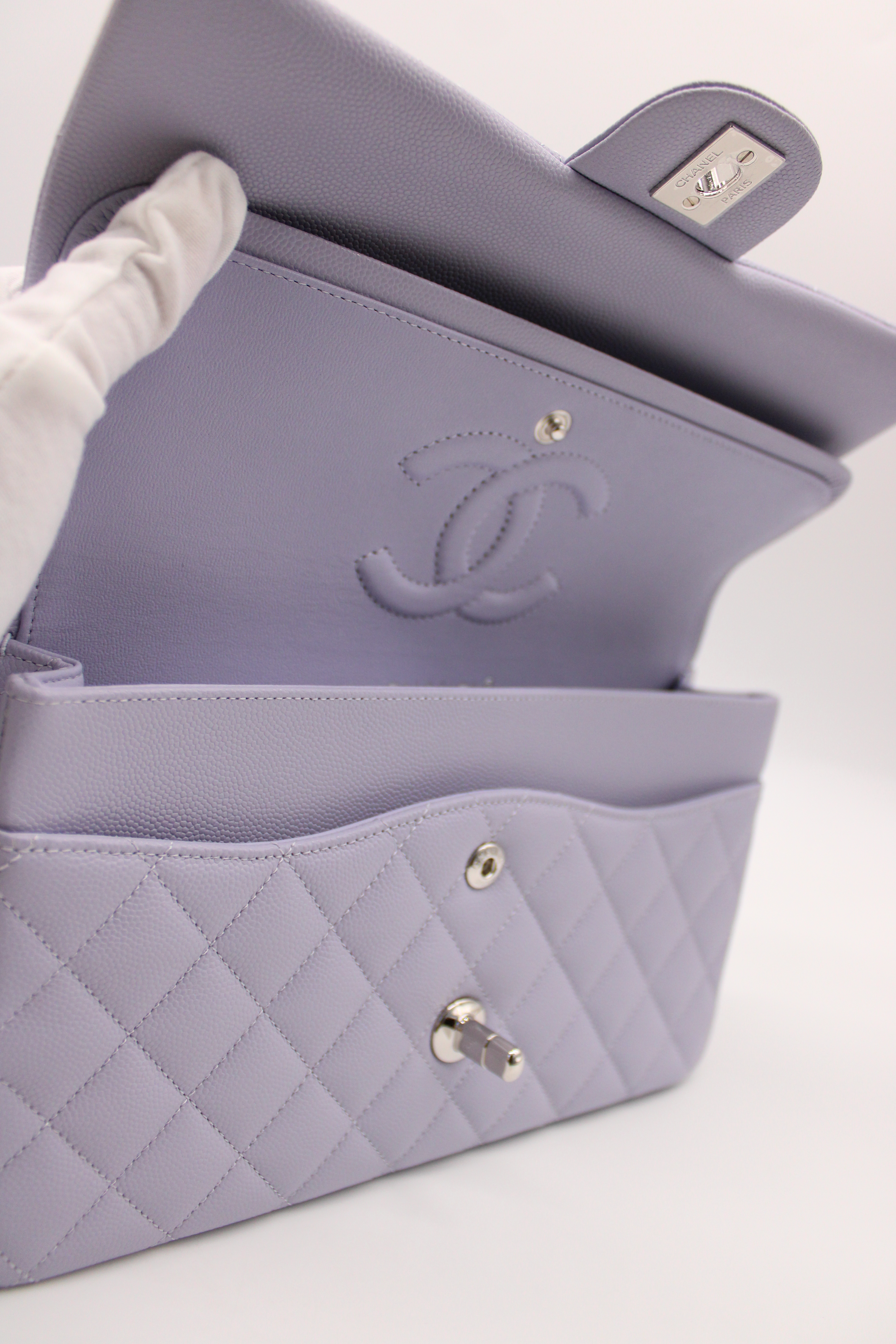 Chanel Medium Classic Double Flap Light Purple Caviar Silver Hardware in  2023