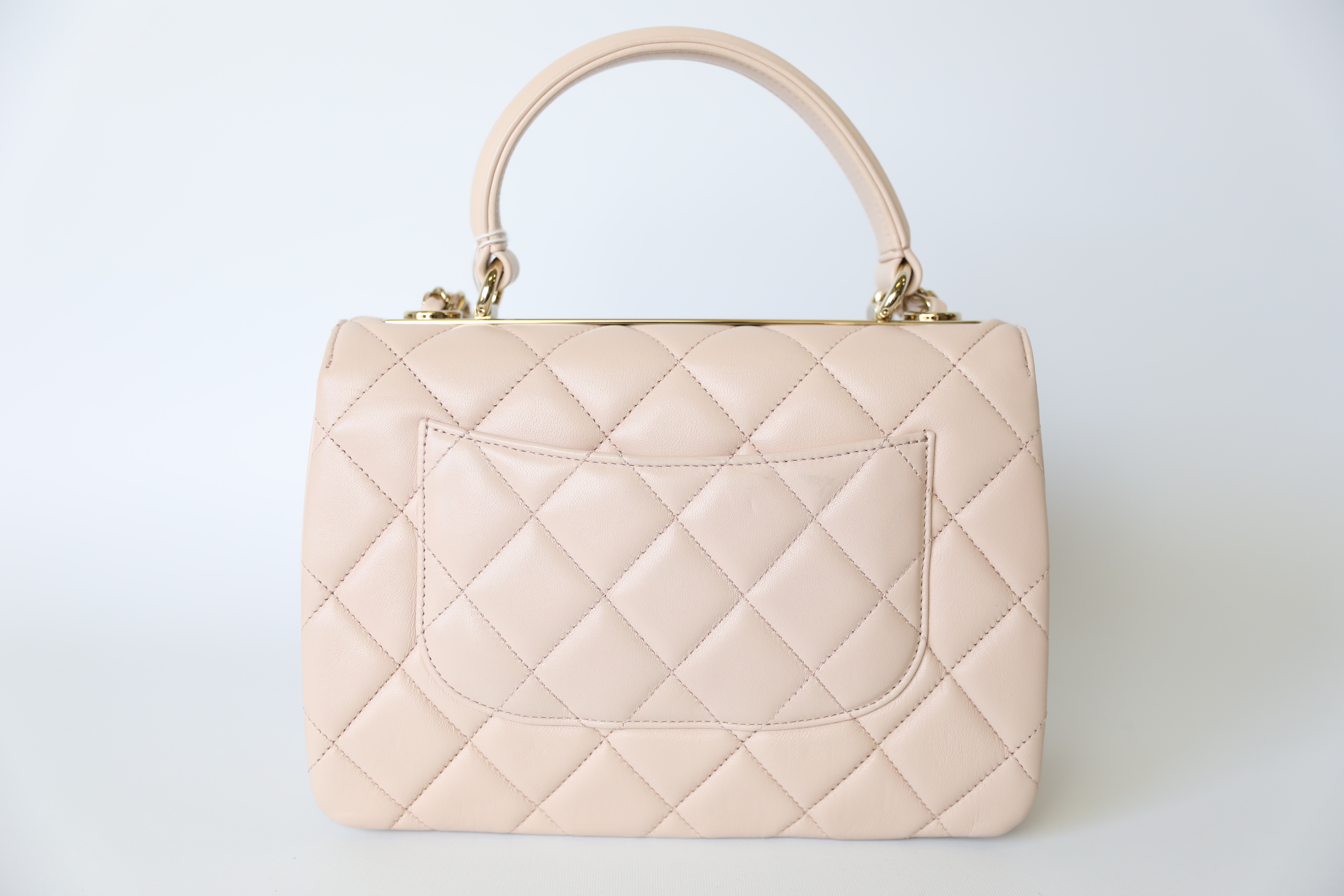Chanel Business Affinity Small, 22P Pink, Light Gold Hardware, Like New in  Dustbag - Julia Rose Boston