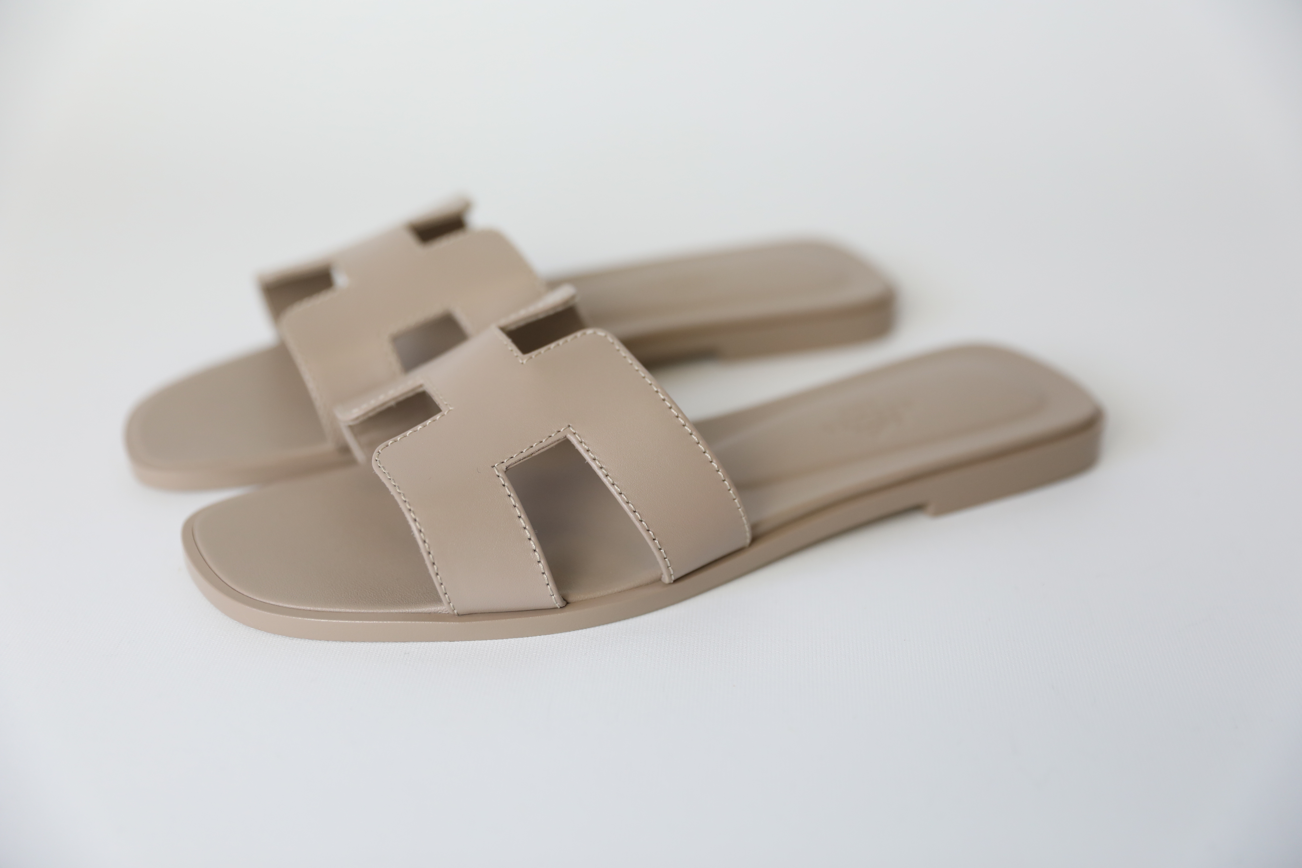 Hermes Oran Sandals Flat, Green, Size 36.5, New in Box WA001