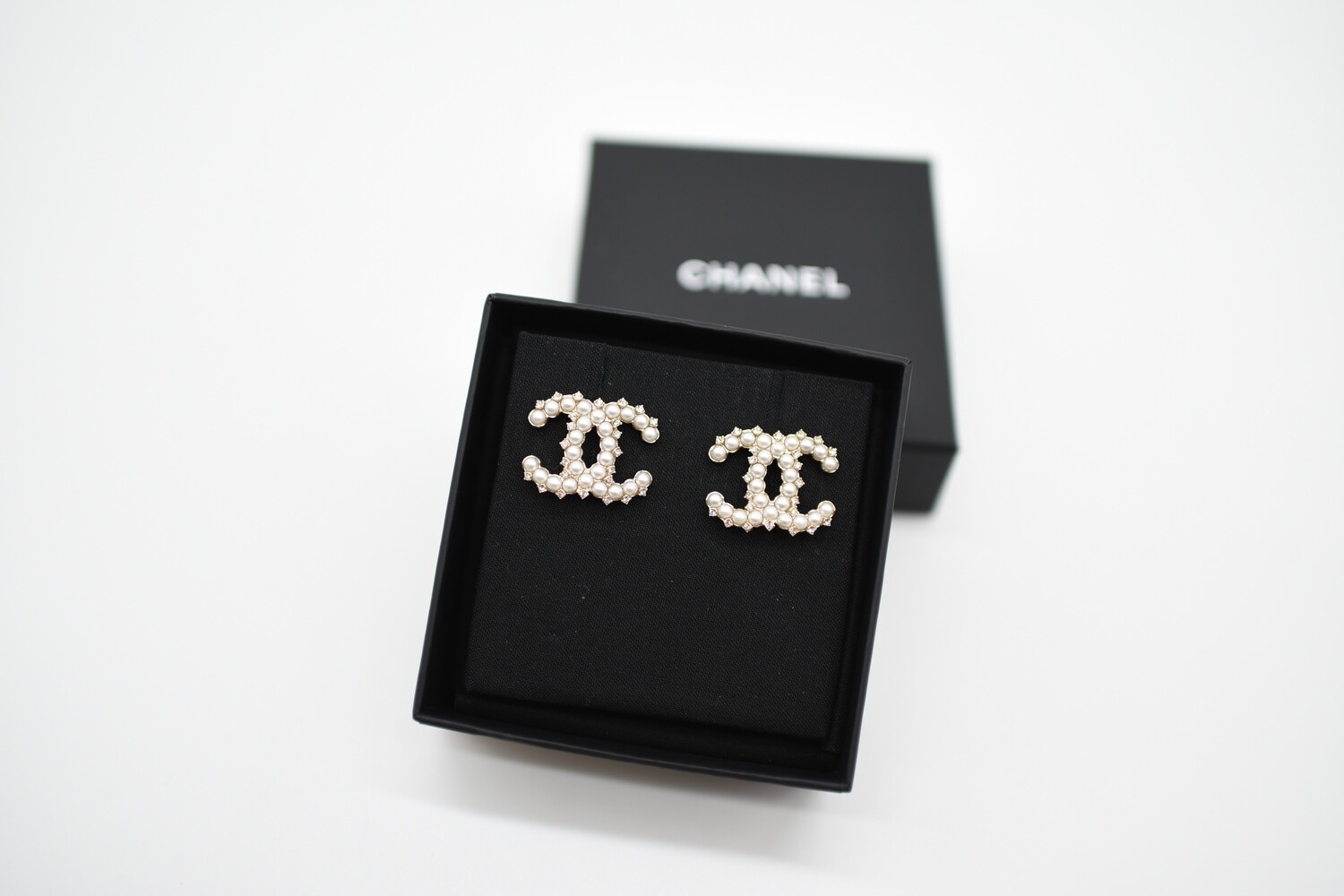 Chanel Earrings CC Studs, Pearls and Rhinestones with Gold Hardware, New in  Box GA006