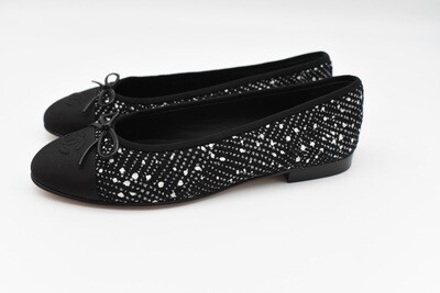 Chanel Shoes Ballet Flats, Black and White Tweed, Size 40, New in Box GA006