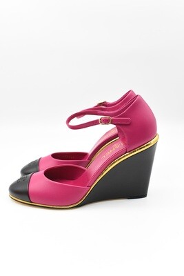 Chanel Shoes Wedges, Hot Pink Leather, Size 40.5, New in Box GA006
