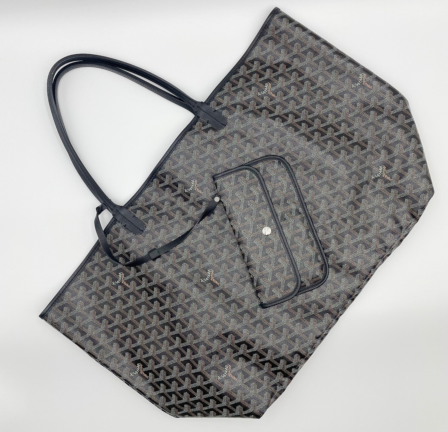 Goyard Saint Louis GM, Black, Like New in Dustbag GA001P