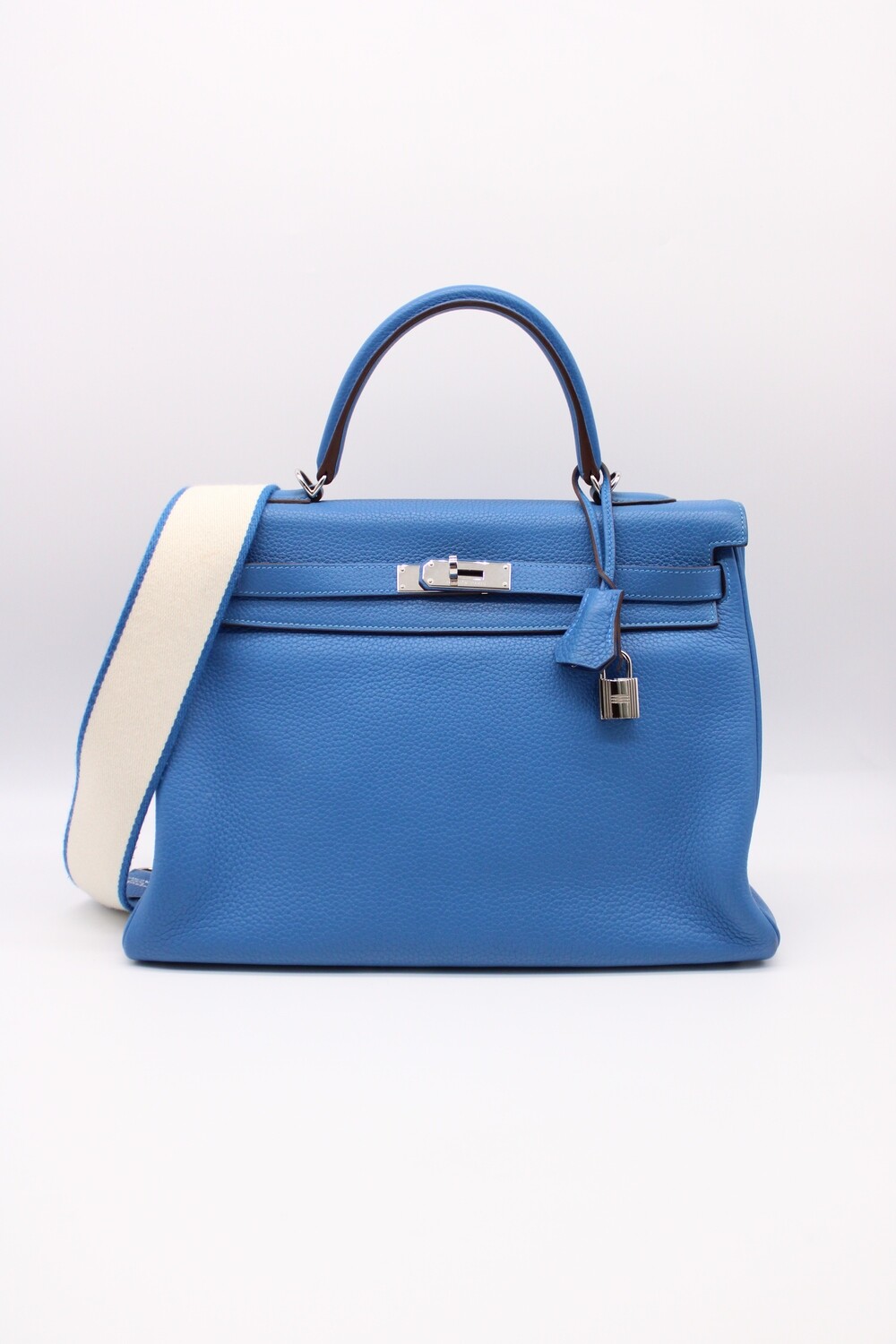 Hermès Kelly 32, Blue, Palladium Hardware, Preowned No Dustbag MA001