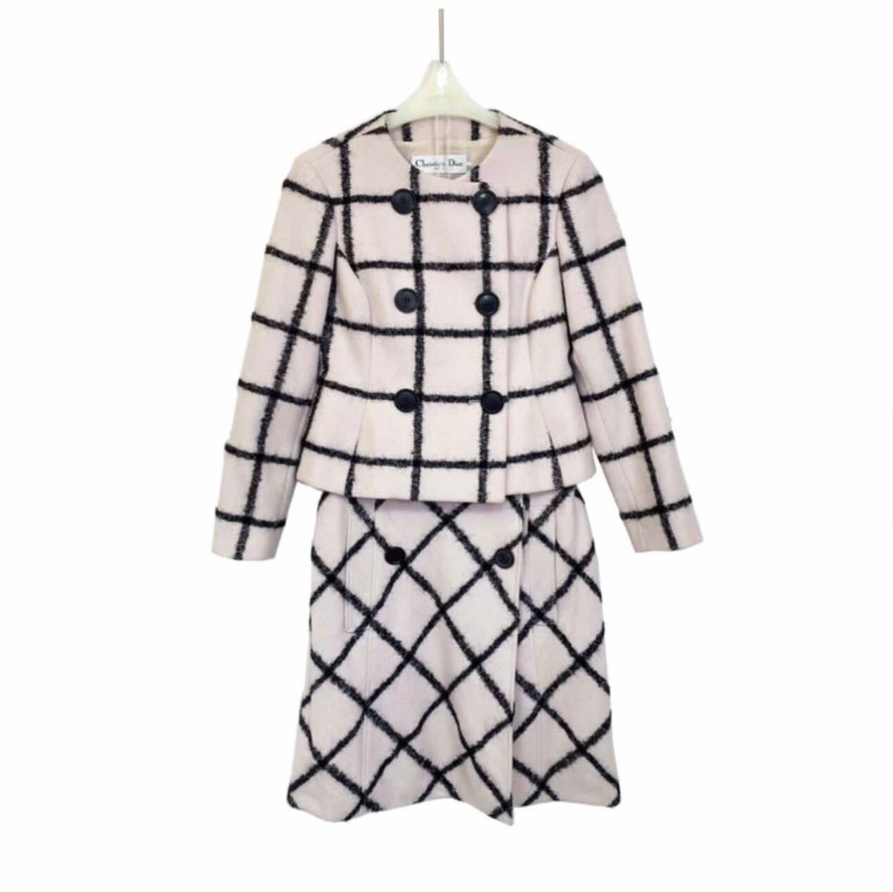 Christian Dior Set (Jacket Size 36, Skirt Size 38), Preowned (ships duty free from London)