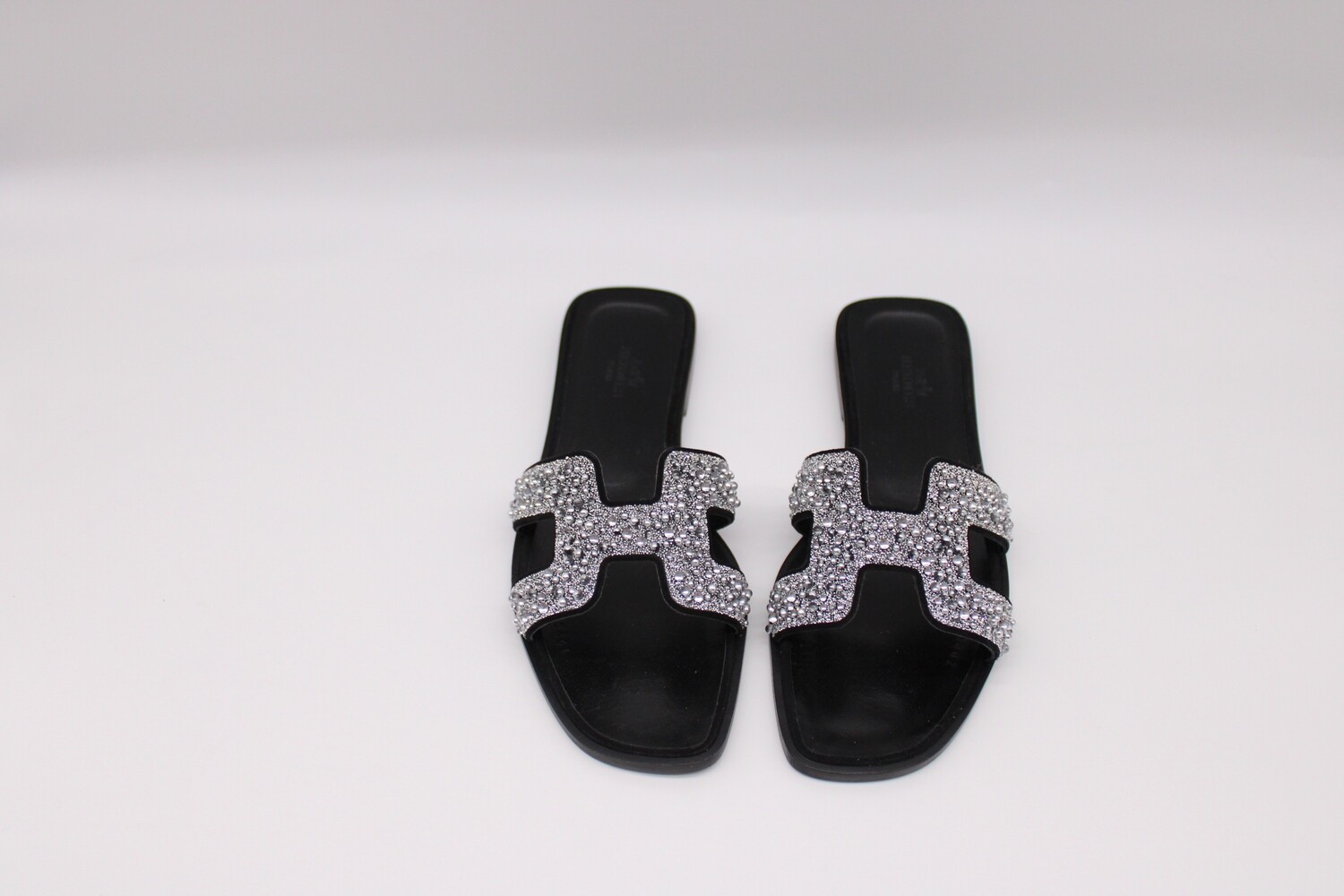 Hermès Orans, Black, Size 37, New in Box MA001