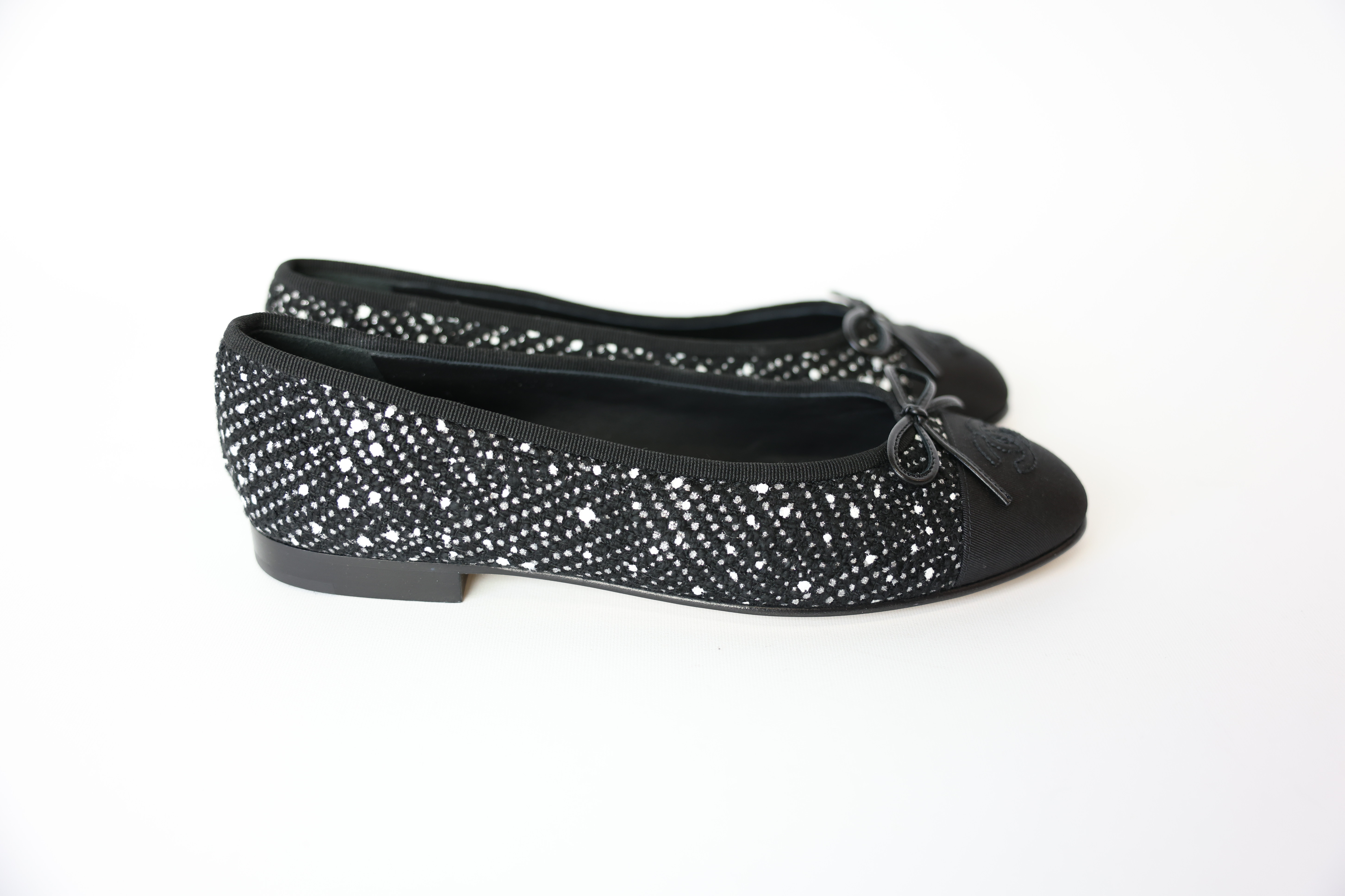 Chanel Ballet Flats, Black and White Tweed, Size 38.5, New in Box