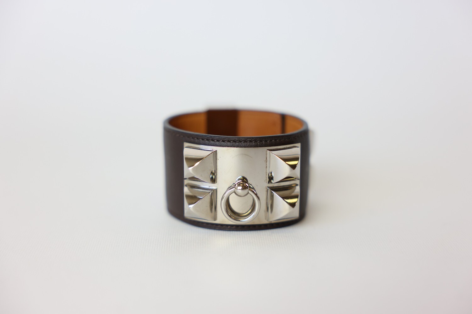 Hermes Collier de Chien Bracelet, Brown with Palladium Hardware, Preowned in Dustbag WA001