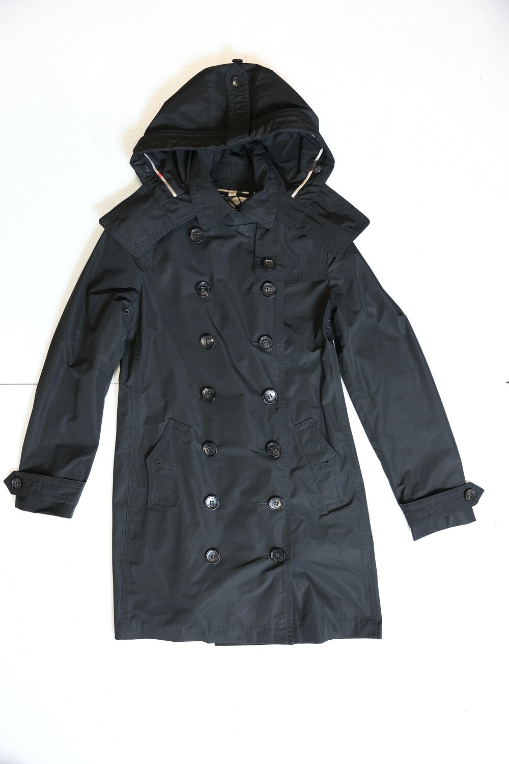 Burberry Trench Coat, Black Size US6, New No Dustbag WA001