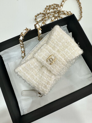 Chanel Slg White Tweed, As New In Box (Ships From London)