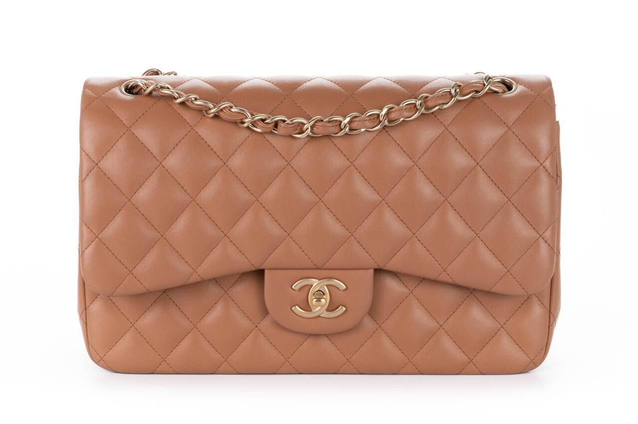 IGLIVE Chanel Classic Double Flap Jumbo, Caramel Lambskin Leather with Brushed Gold Hardware, Preowned In Box (Ships Duty Free From London) 022524