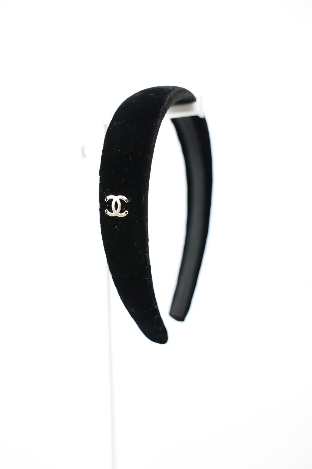 Chanel Headband, Black Velvet, Preowned WA001
