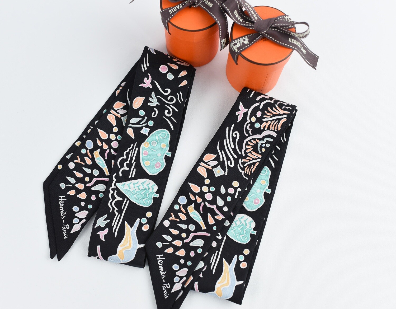 Hermes Twilly, Set of 2, I Sola Di Primavera, New in Box GA001