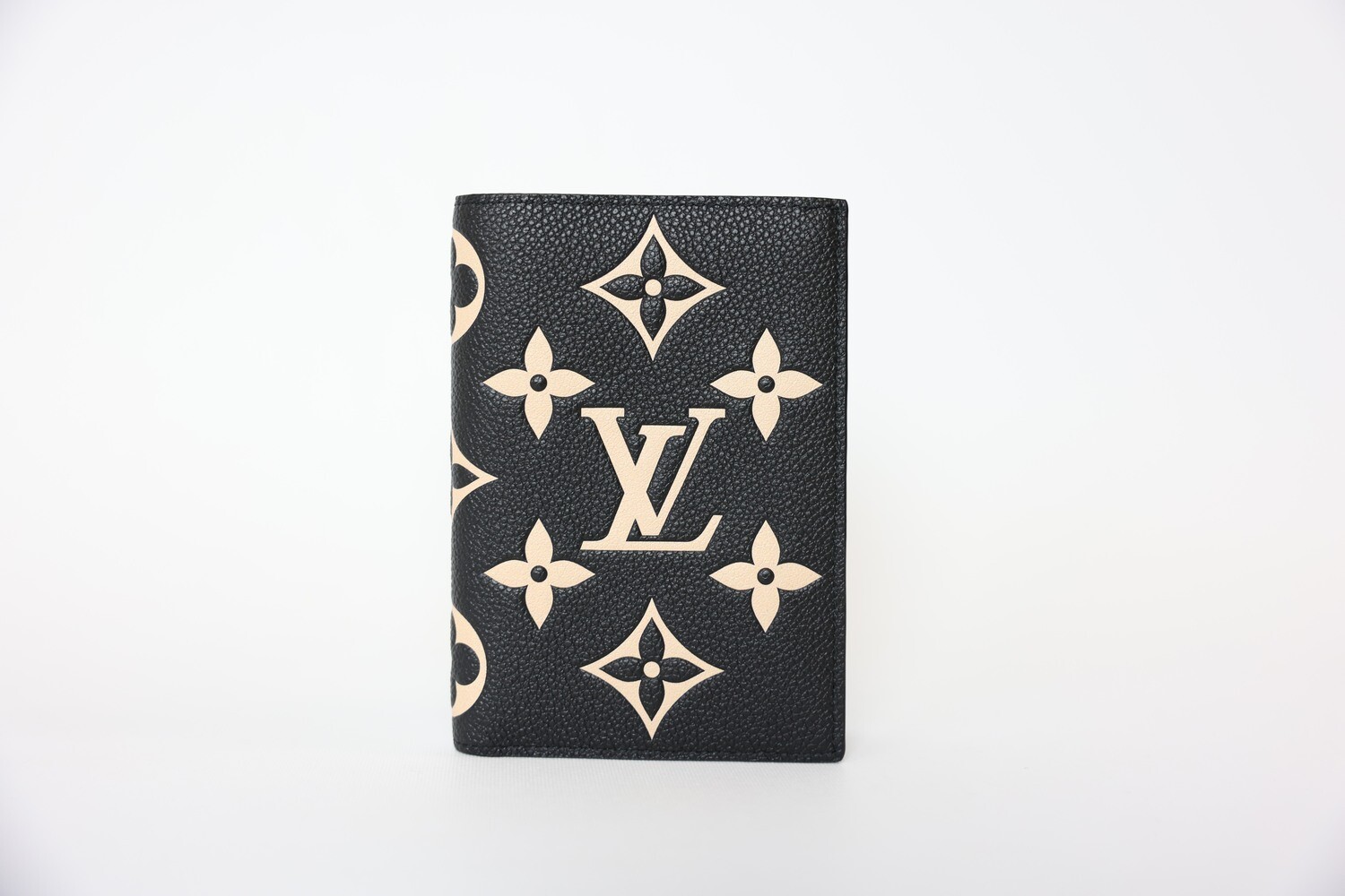 Louis Vuitton Passport Cover, Black and White Empreinte Leather, New in Box WA001