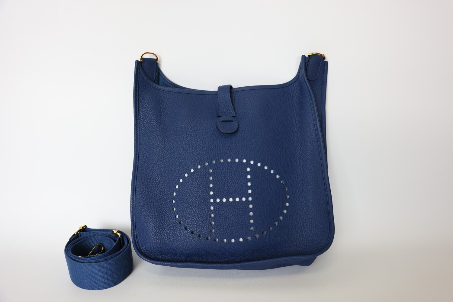 Hermes Evelyne PM Navy With Gold Hardware, Preowned In Box WA001