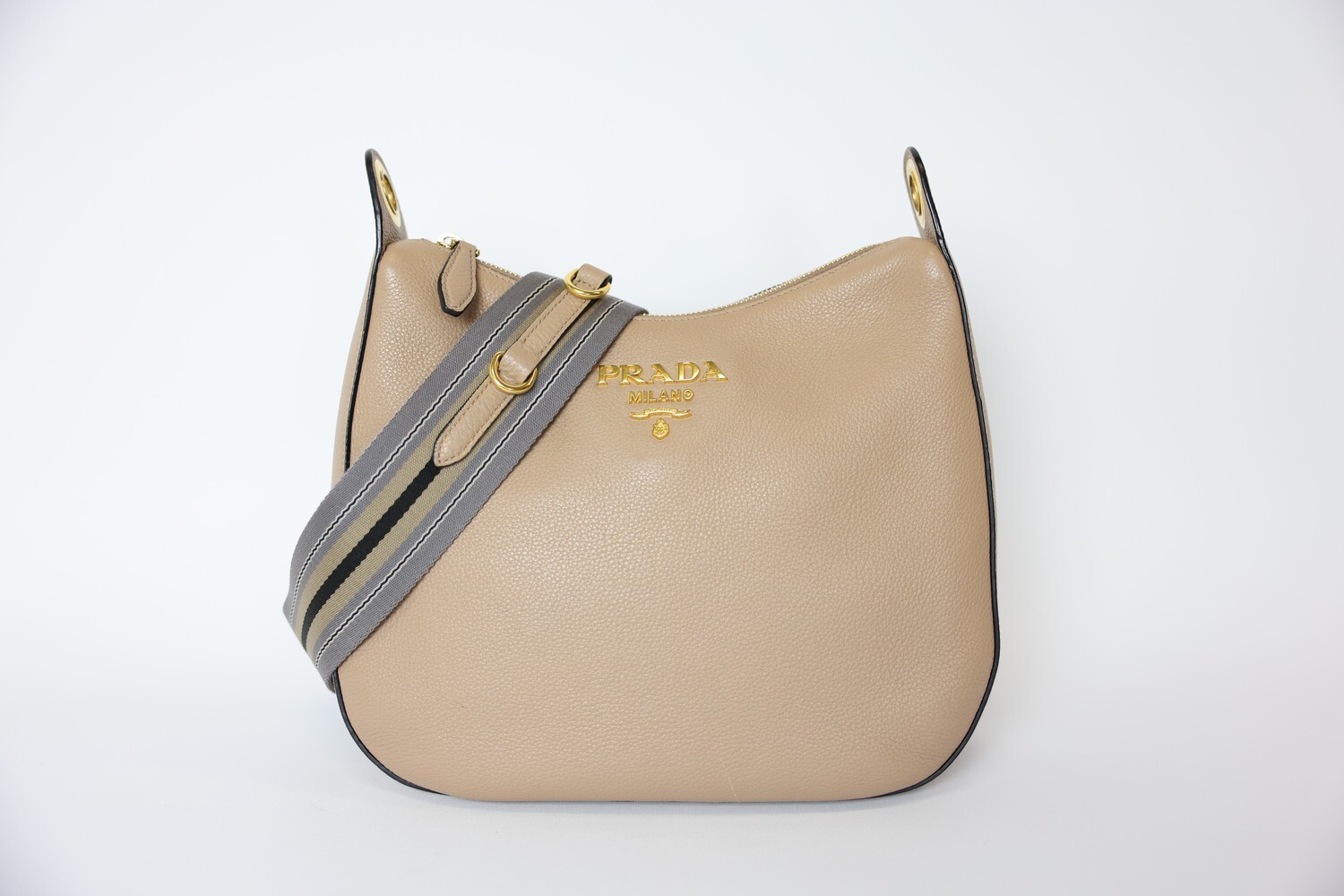 Prada Vitello Daino Large, Taupe Leather Tote Shoulder Bag With Gold Hardware Preowned No Dustbag WA001