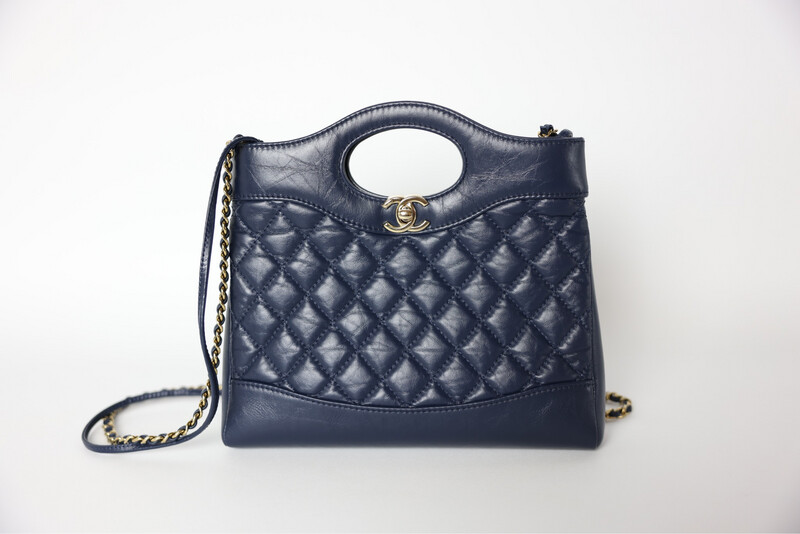 【お洒落♪】CHANEL 31 MINI TOTE BAG CHANEL 31 Mini Shopping Bag – BARAL
