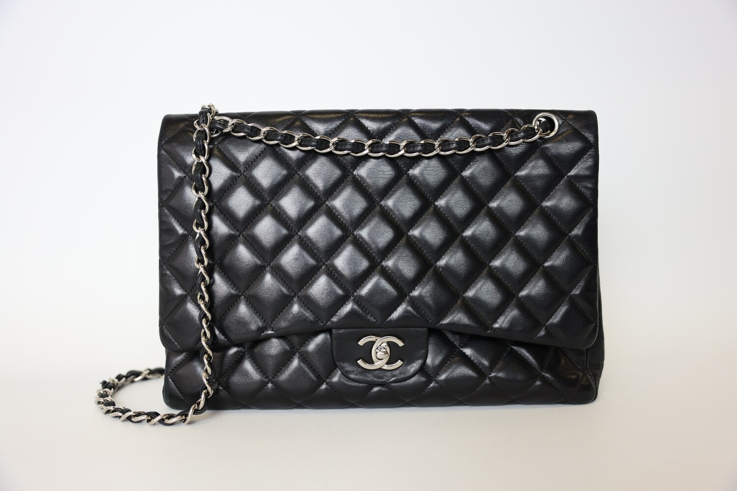 Chanel Vintage Classic Single Flap Maxi, Black Lambskin Leather With Silver Hardware, Preowned No Dustbag WA001